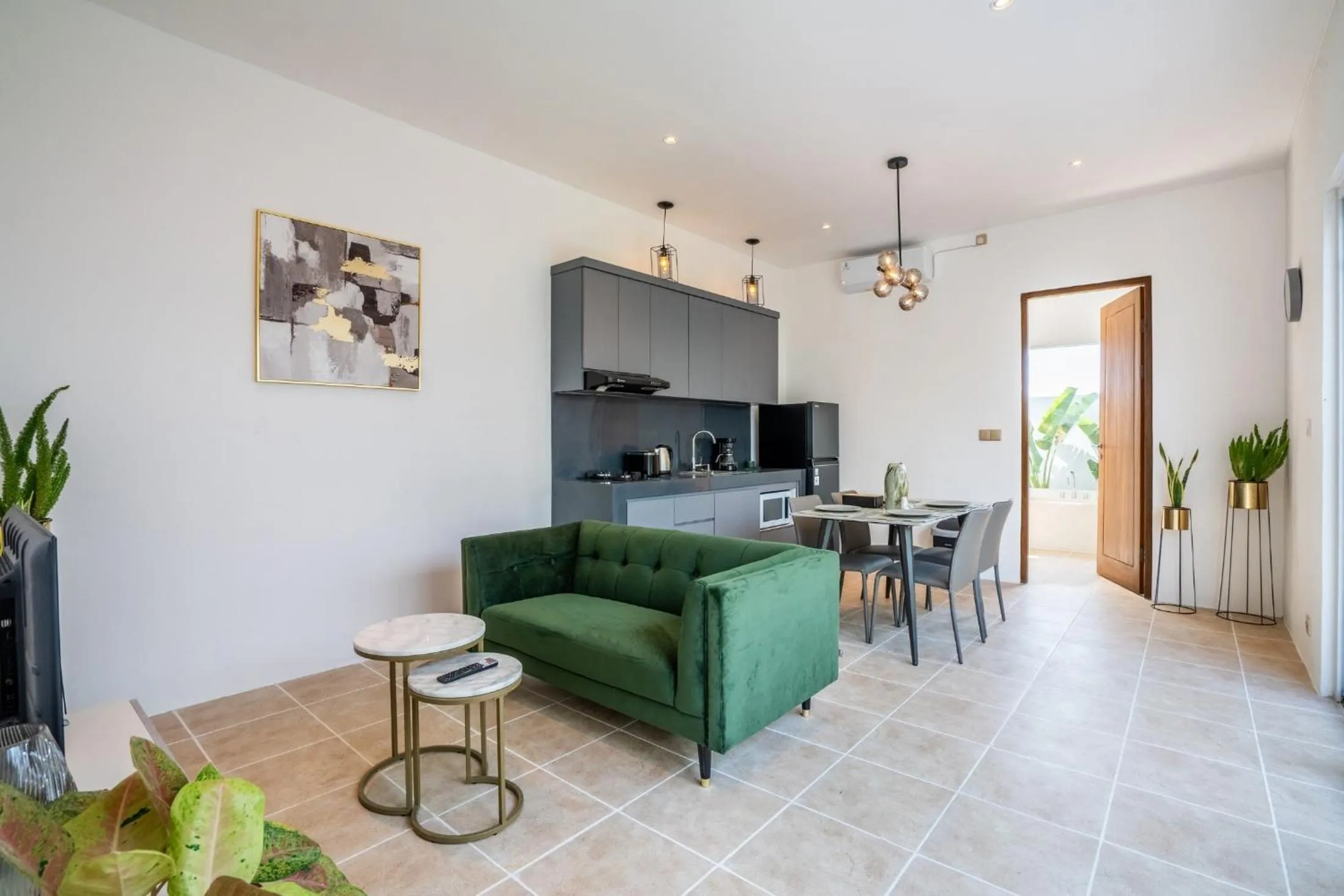 TV and multimedia in Eden Cemagi Villa Pererenan