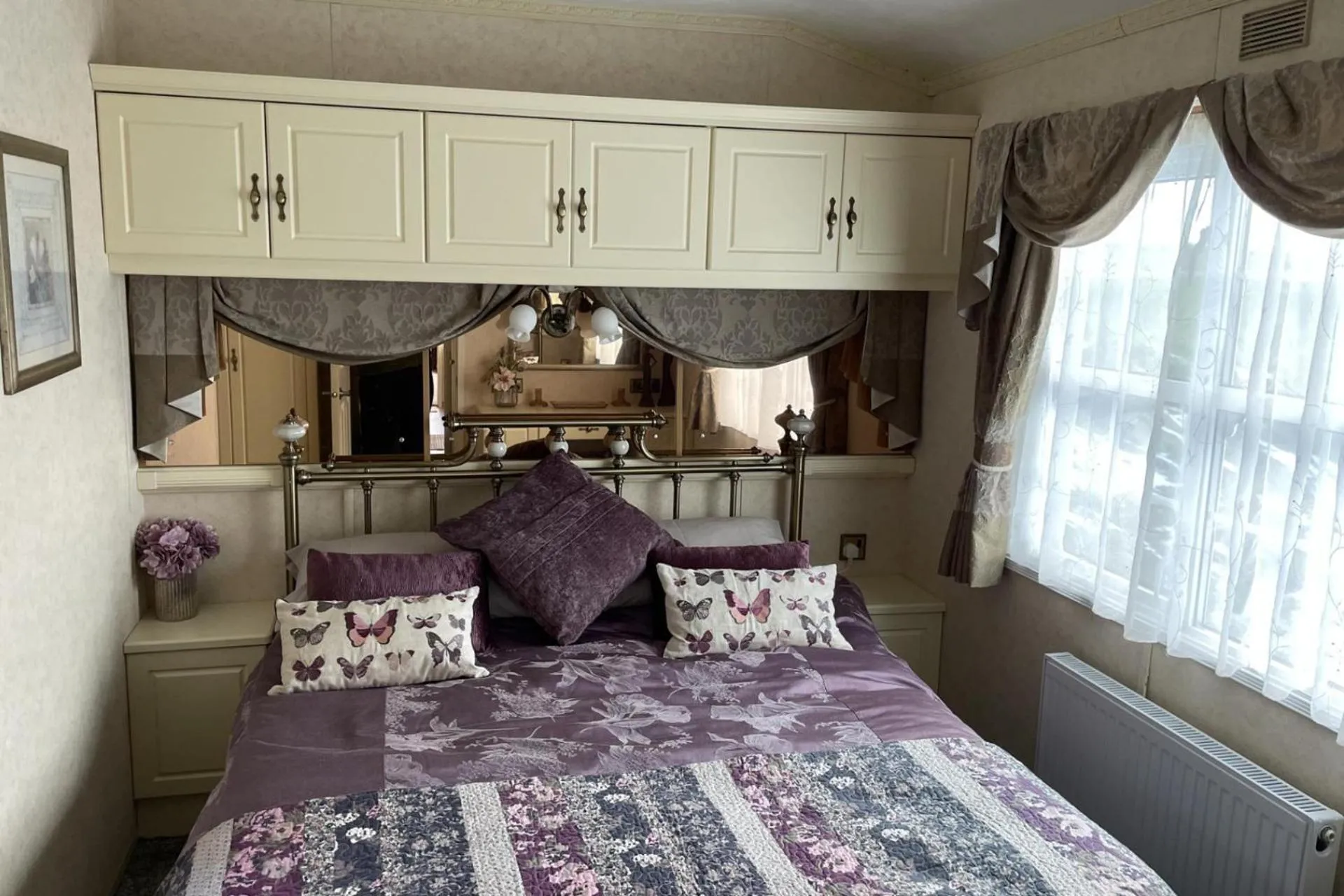Chalet Sleeps 4 Near Cymyran Beach
