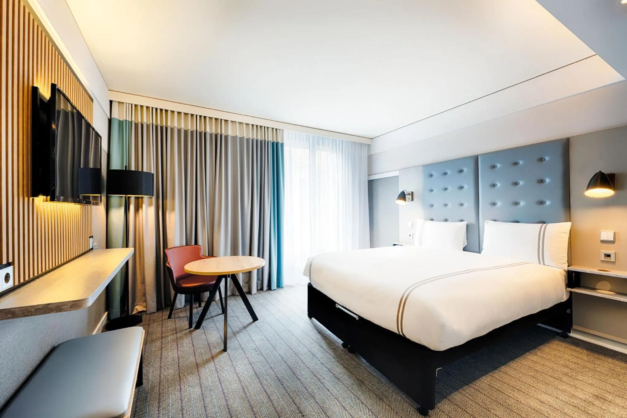 Bedroom, Bed in Mercure Hotel Heilbronn