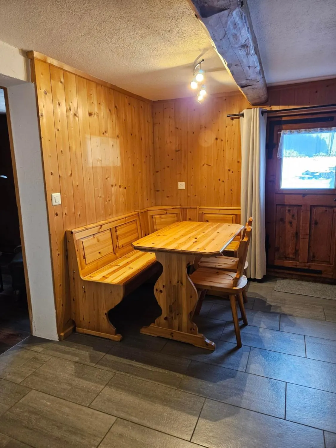 Dining area in Hotel Madrisajoch