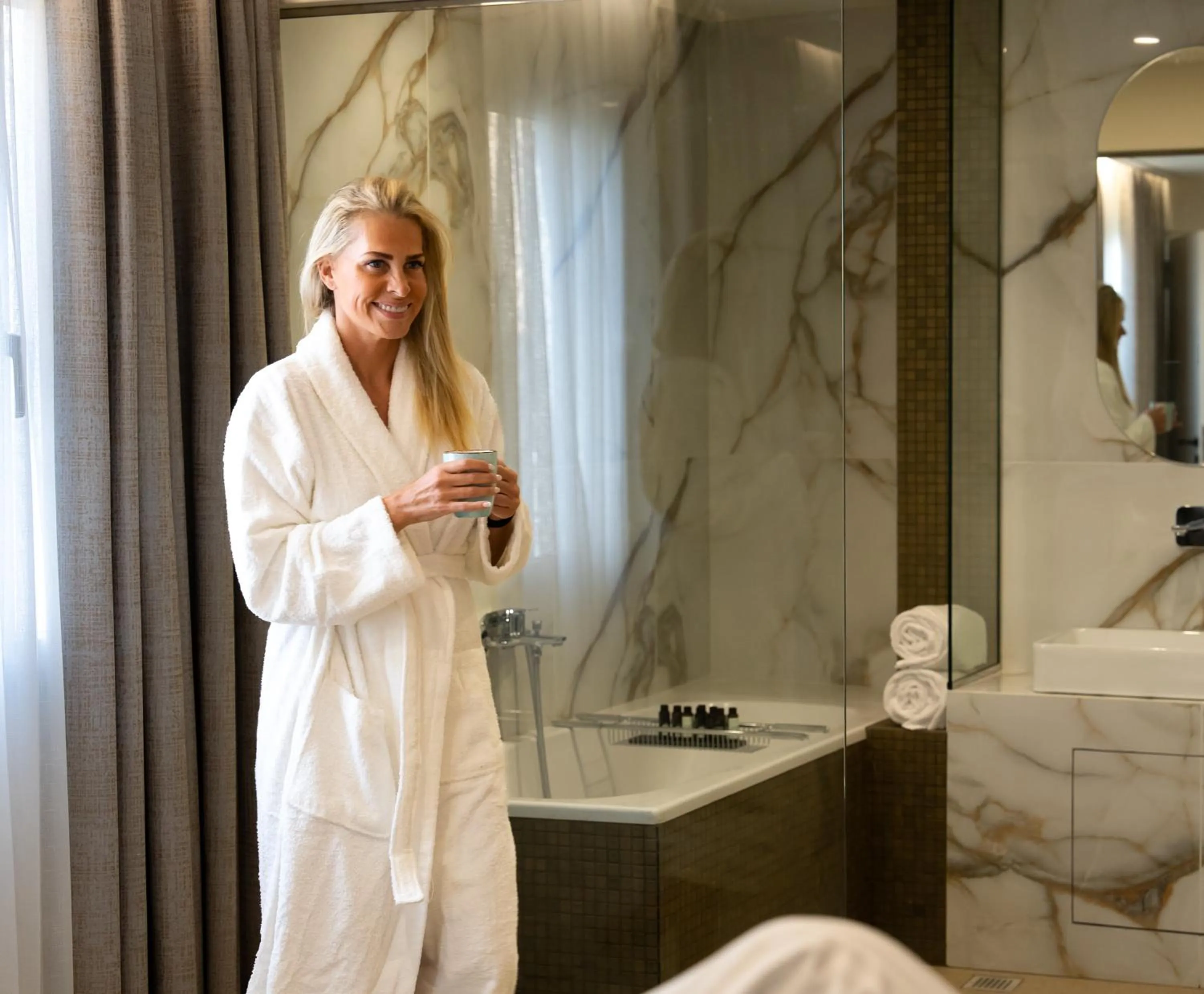 People in Hestia - Kolokotroni 23