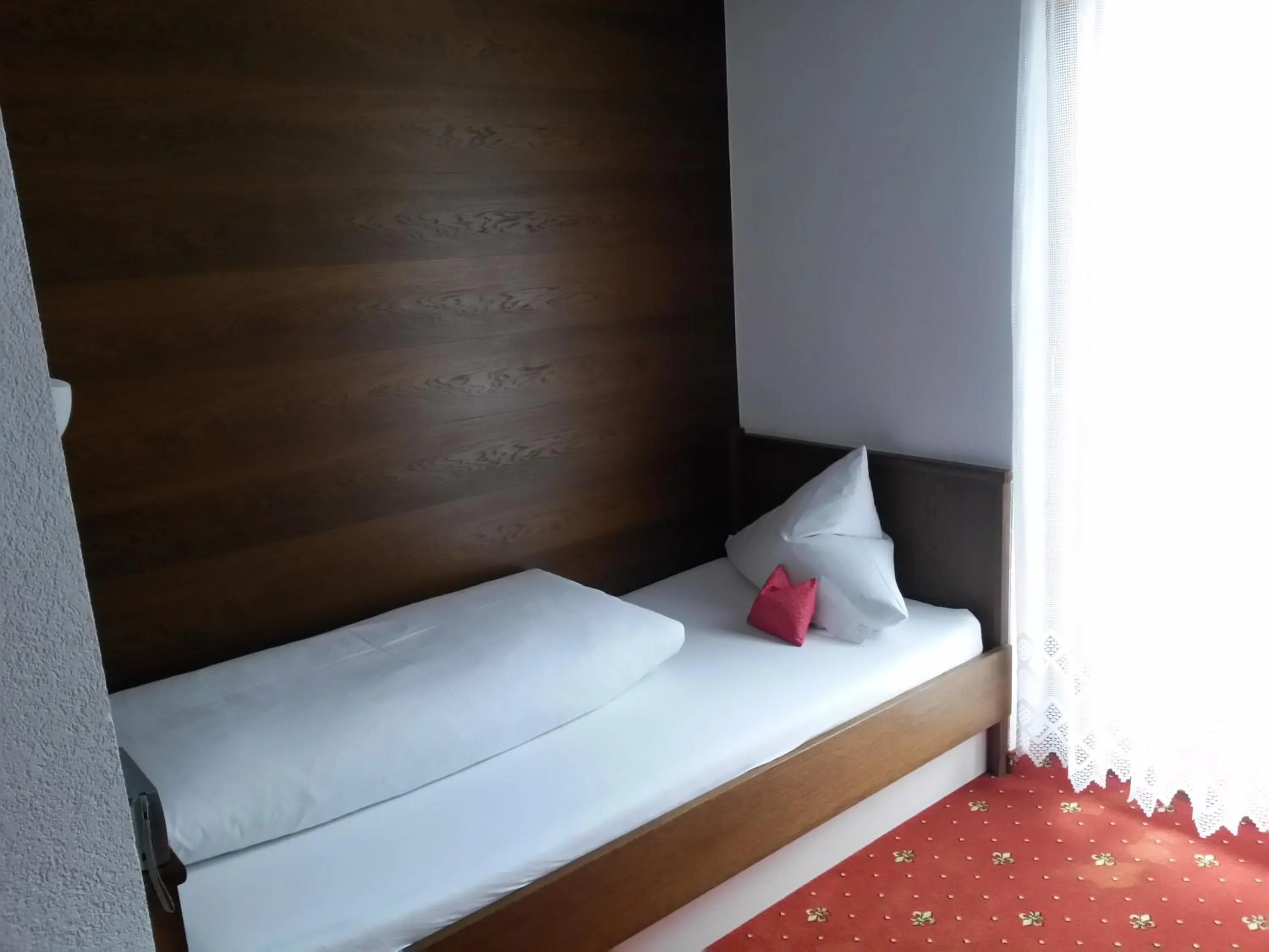 Photo of the whole room, Bed in Gasthof Pension Traube