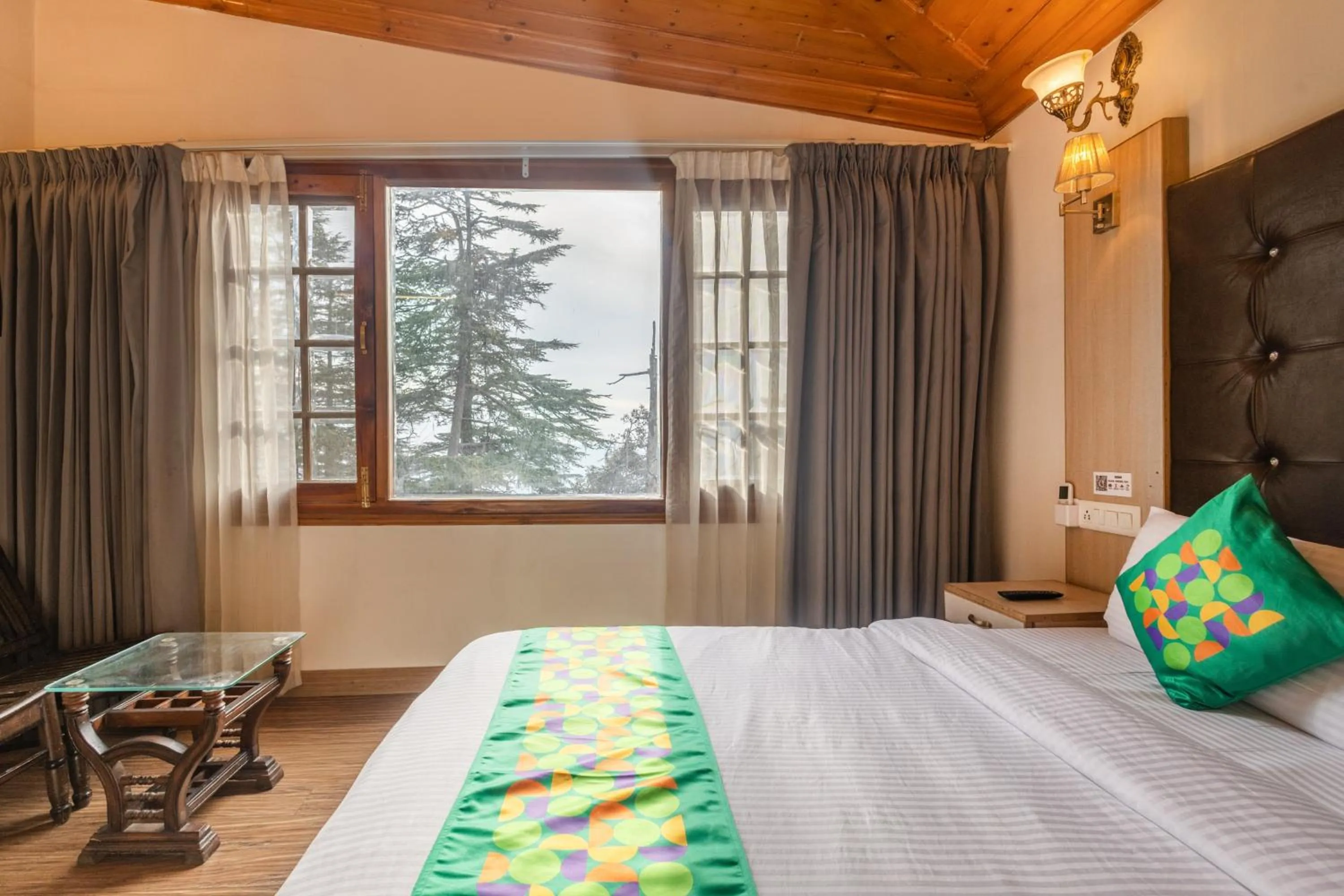 Bedroom, Bed in Treebo Premium Torrentium - A Heritage Hotel