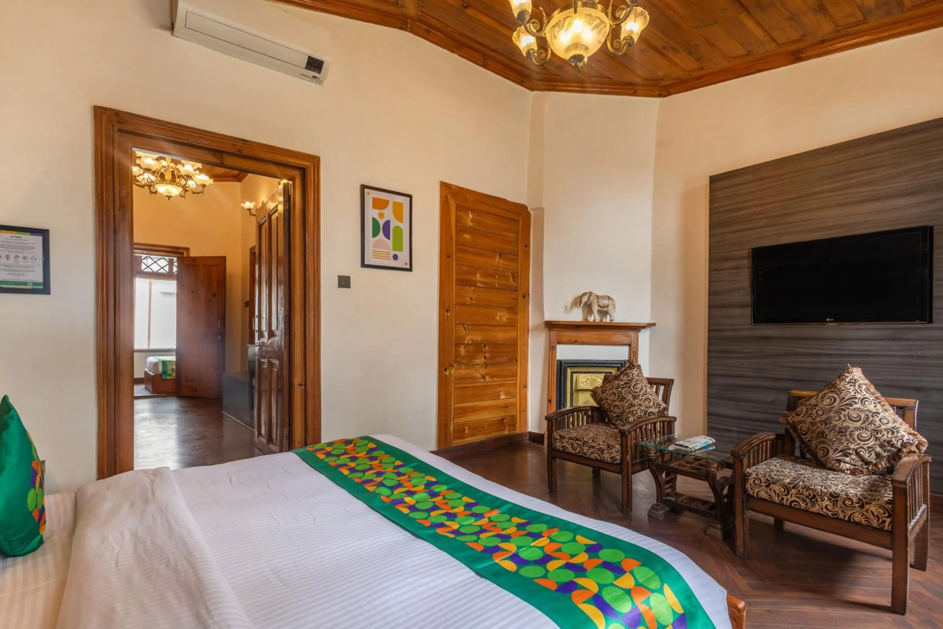 Bedroom, Bed in Treebo Premium Torrentium - A Heritage Hotel