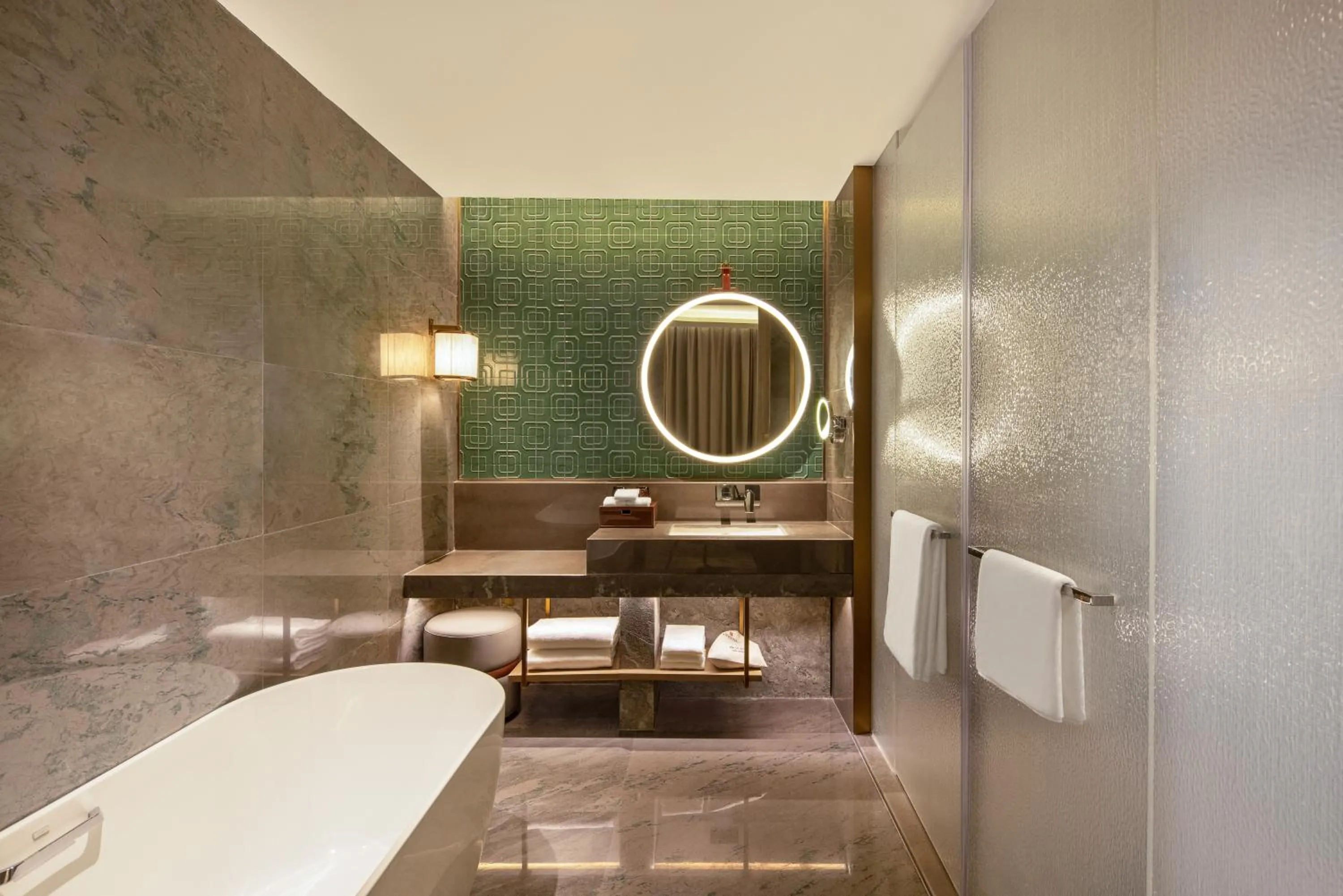 Toilet in HUALUXE Hotels and Resorts Qingdao Licang, an IHG Hotel