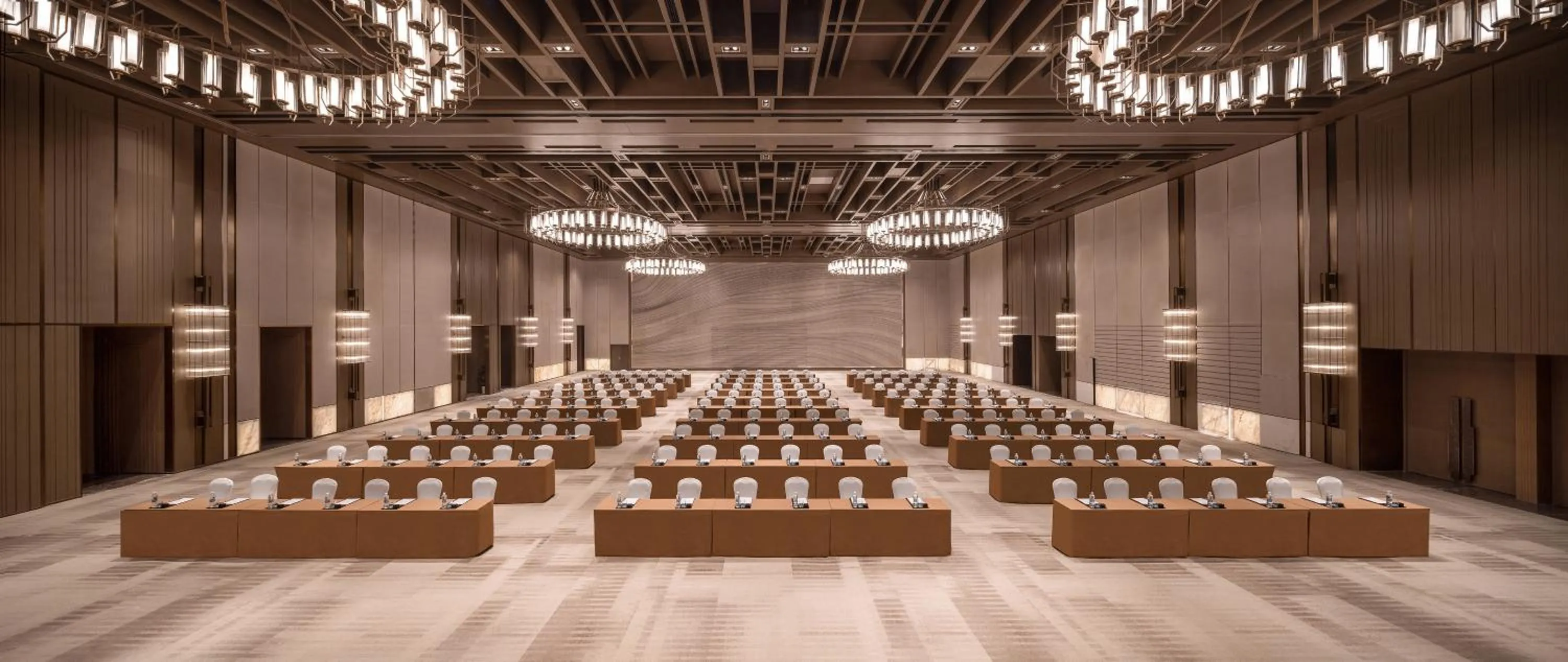 Banquet/Function facilities in HUALUXE Hotels and Resorts Qingdao Licang, an IHG Hotel