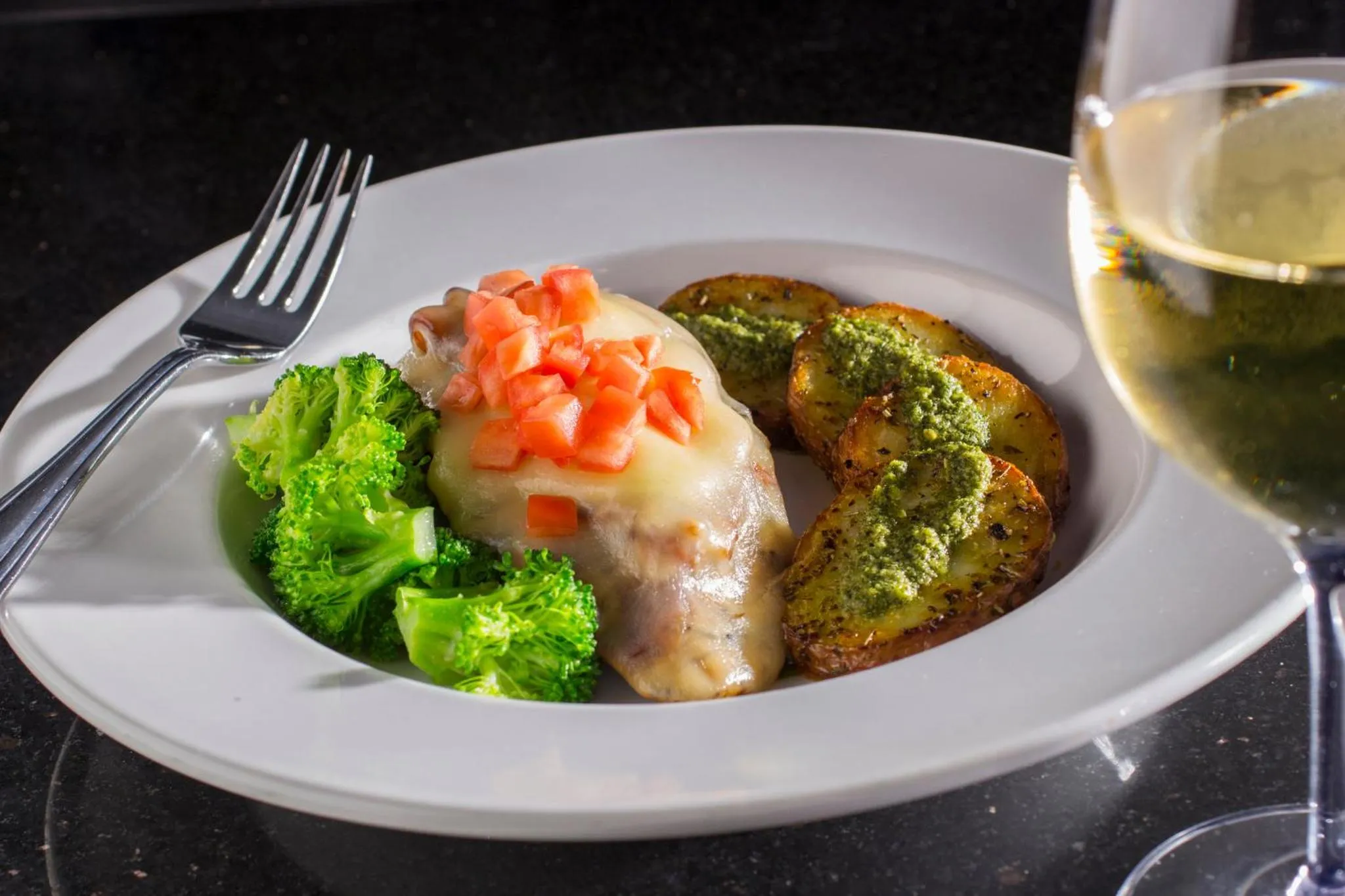 Restaurant/places to eat in Holiday Inn Carlsbad/San Diego, an IHG Hotel