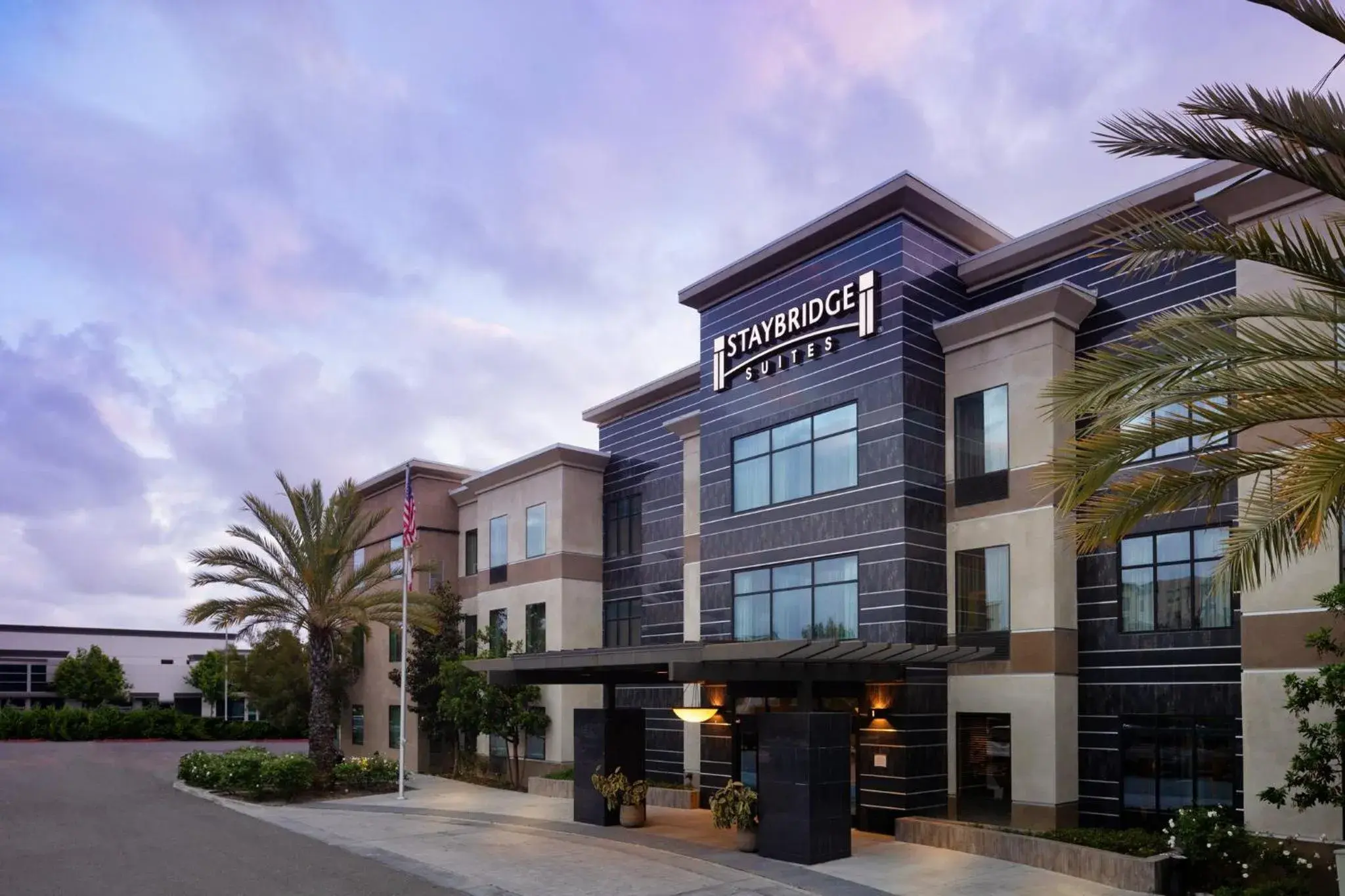 Property building in Staybridge Suites Carlsbad/San Diego by IHG Property building in Staybridge Suites Carlsbad/San Diego by IHG