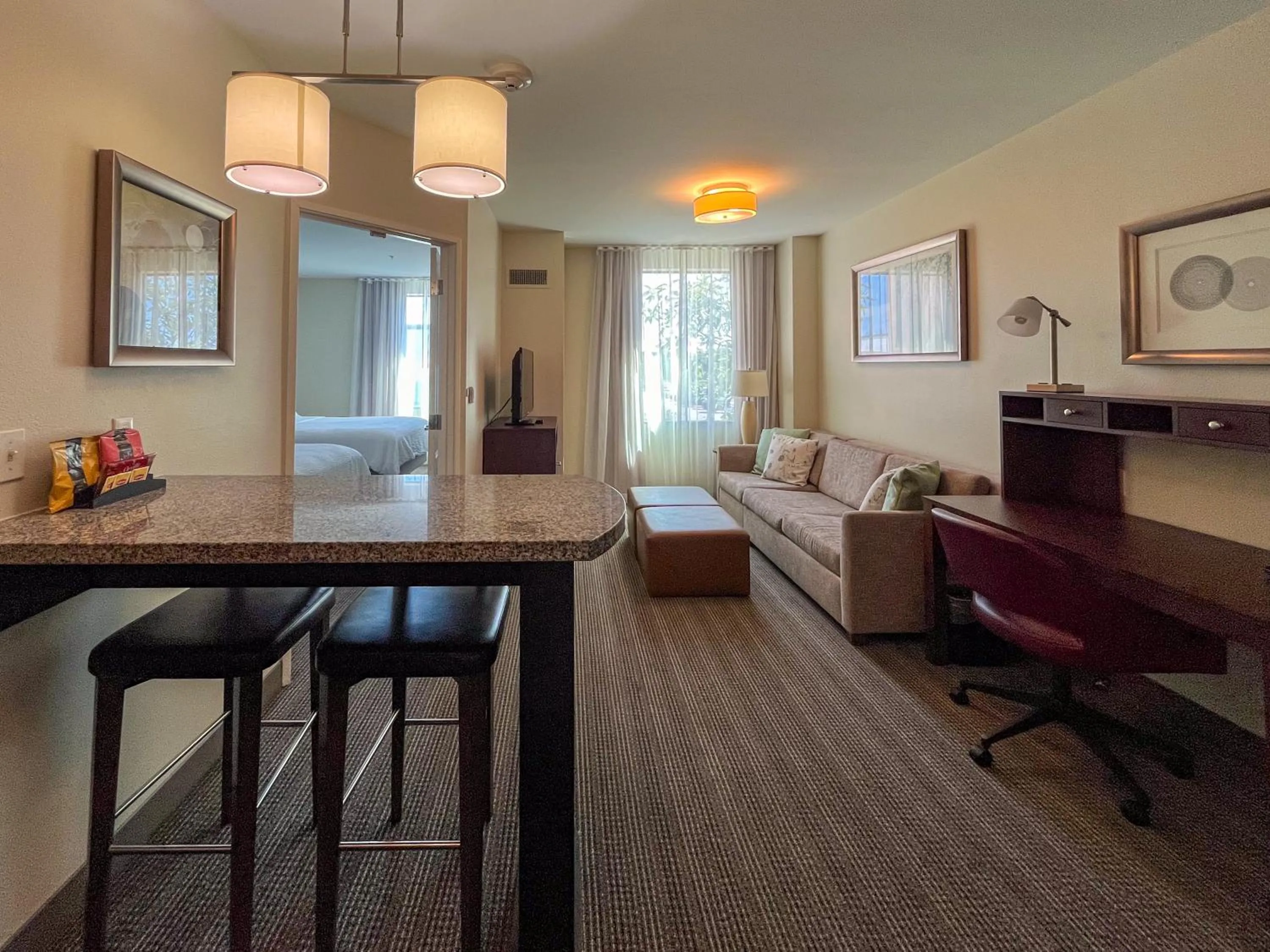 Living room in Staybridge Suites Carlsbad/San Diego by IHG