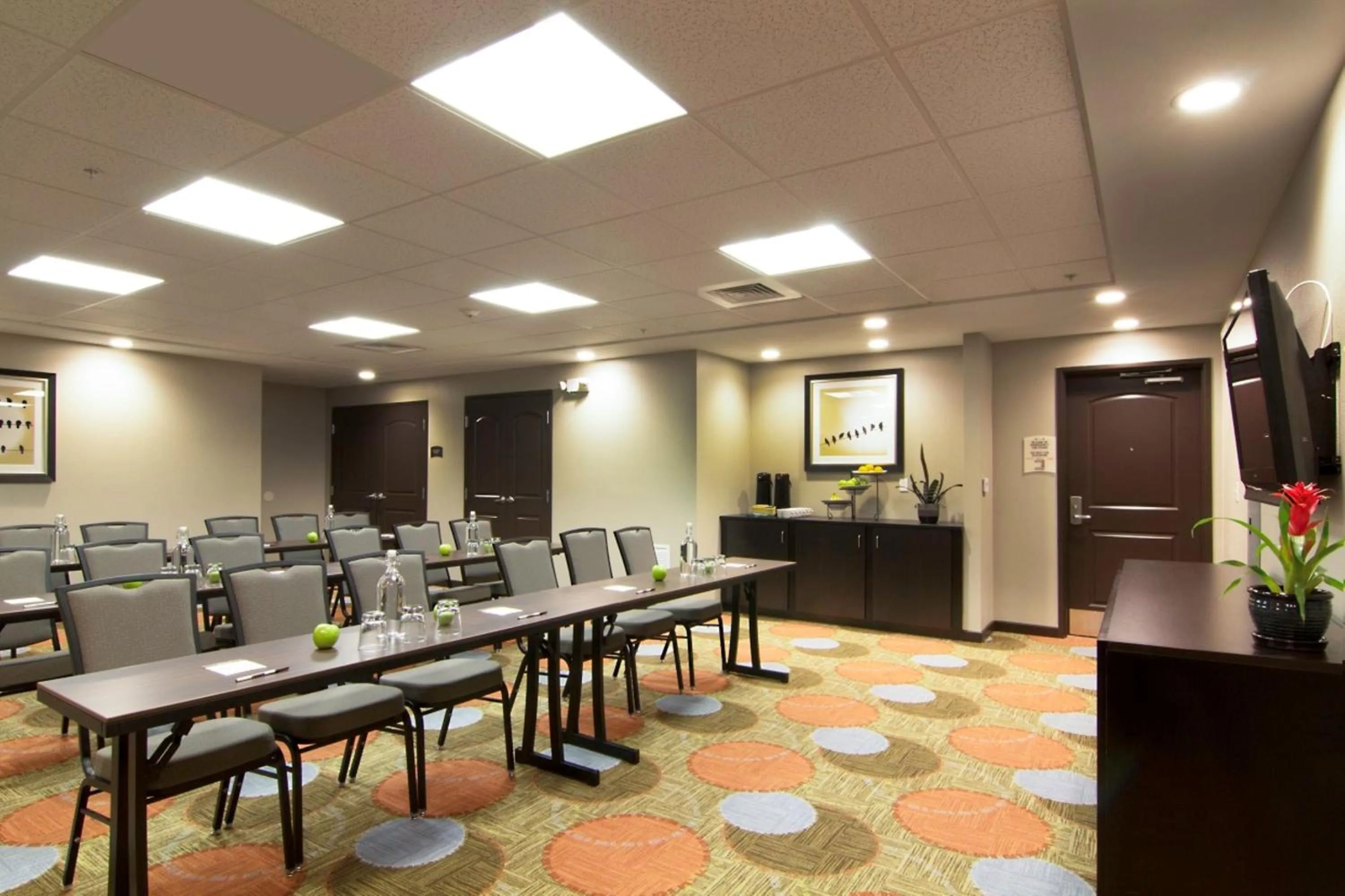 Meeting/conference room in Staybridge Suites Carlsbad/San Diego by IHG