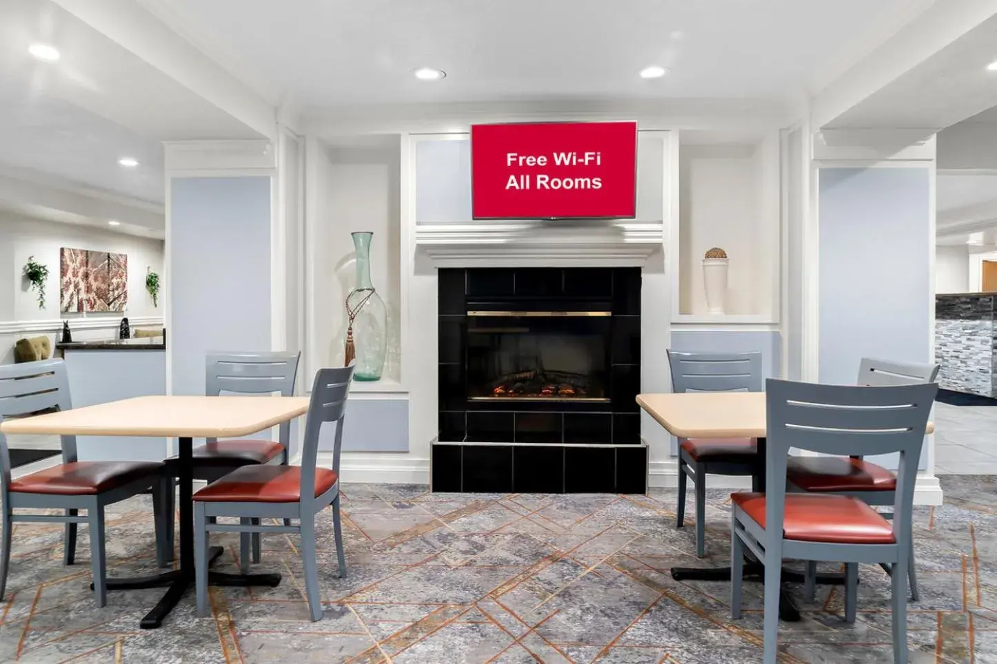 Lobby or reception in HomeTowne Studios by Red Roof Auburn Hills Lobby or reception in HomeTowne Studios by Red Roof Auburn Hills