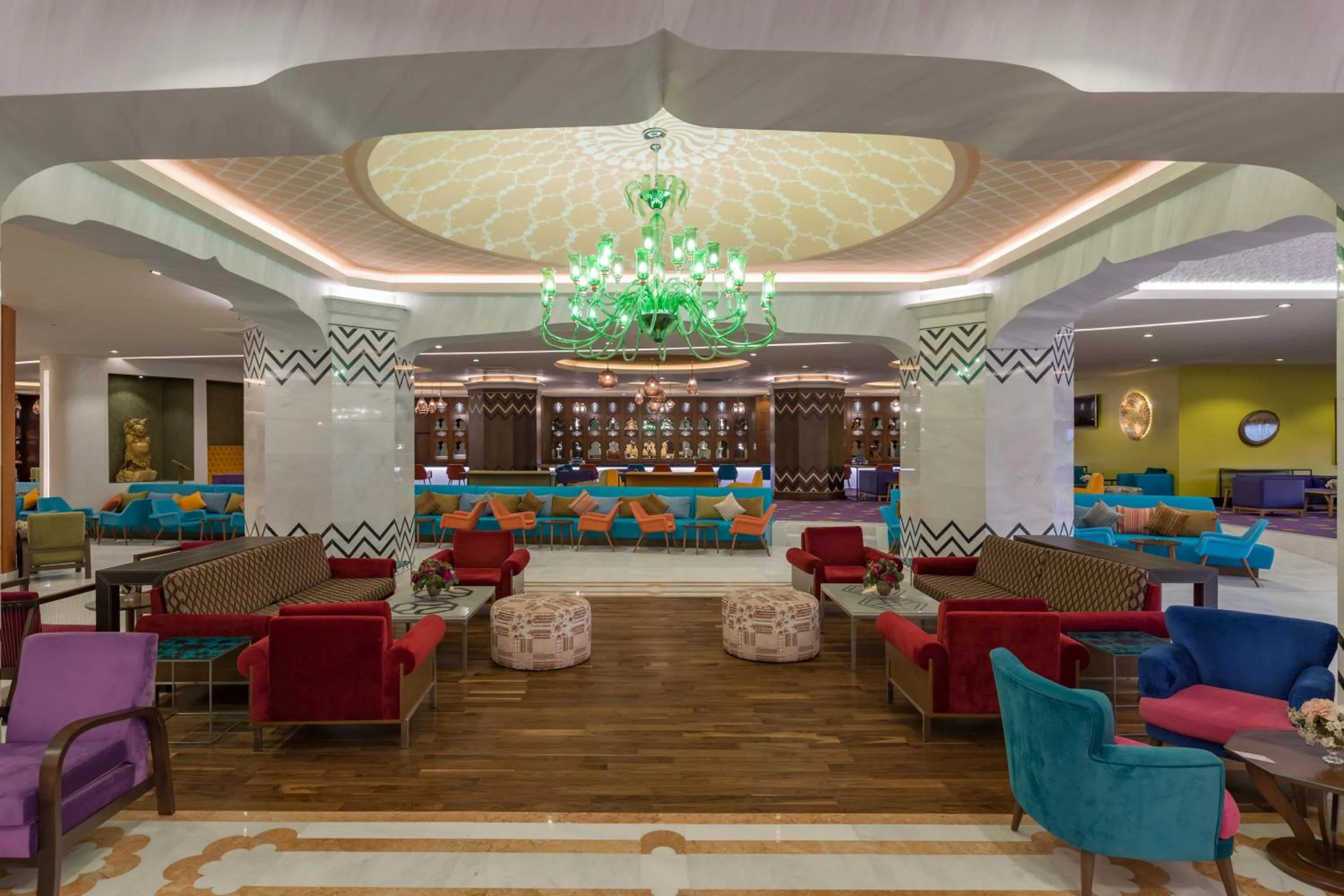 Lounge or bar in Royal Taj Mahal Hotel