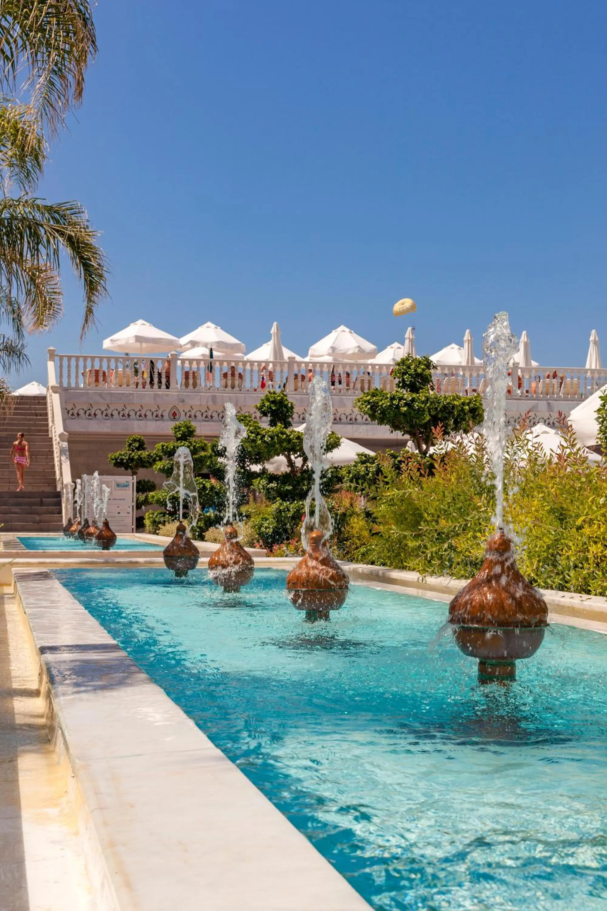 Area and facilities in Royal Taj Mahal Hotel