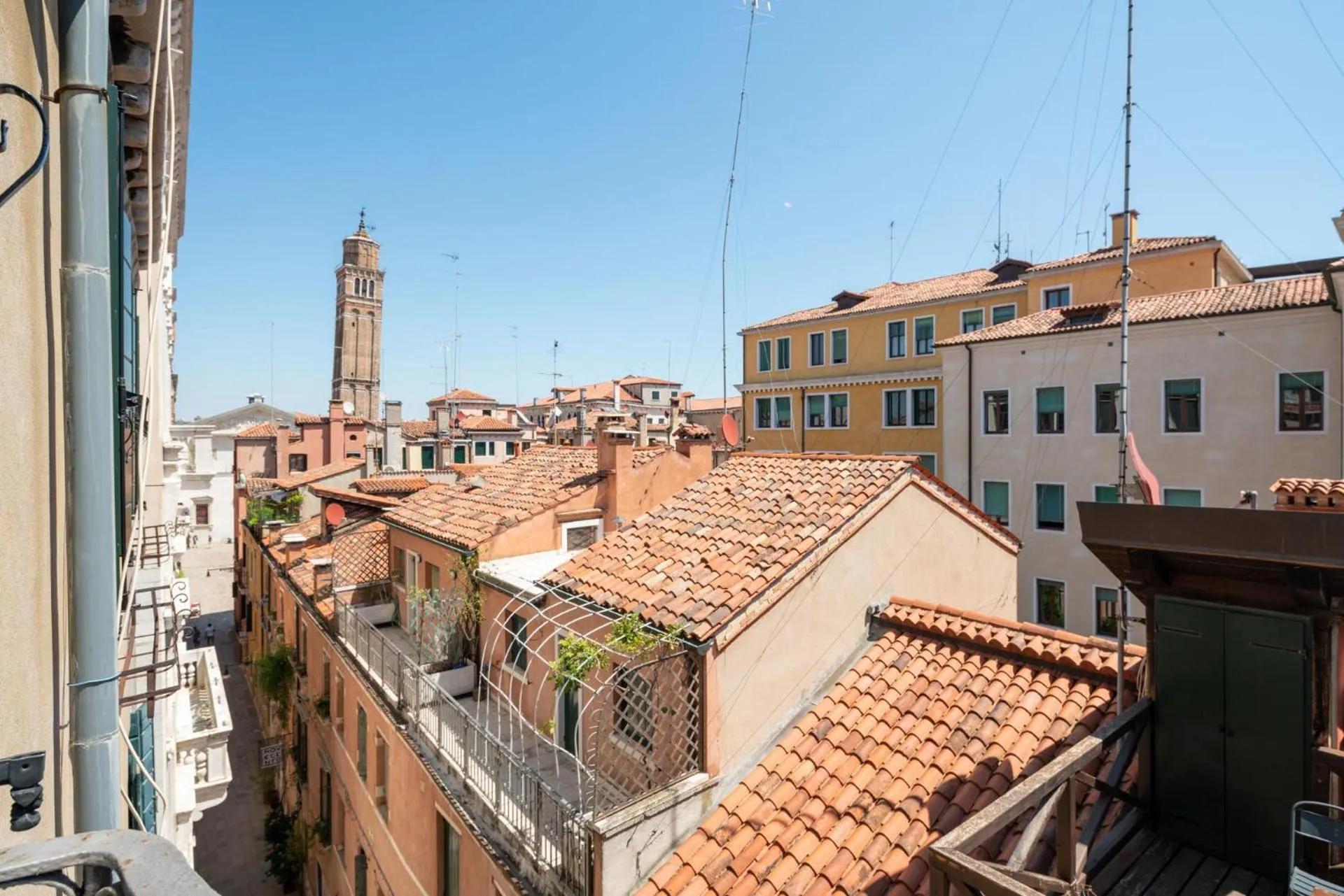 Property building in Ca' Coriandolo