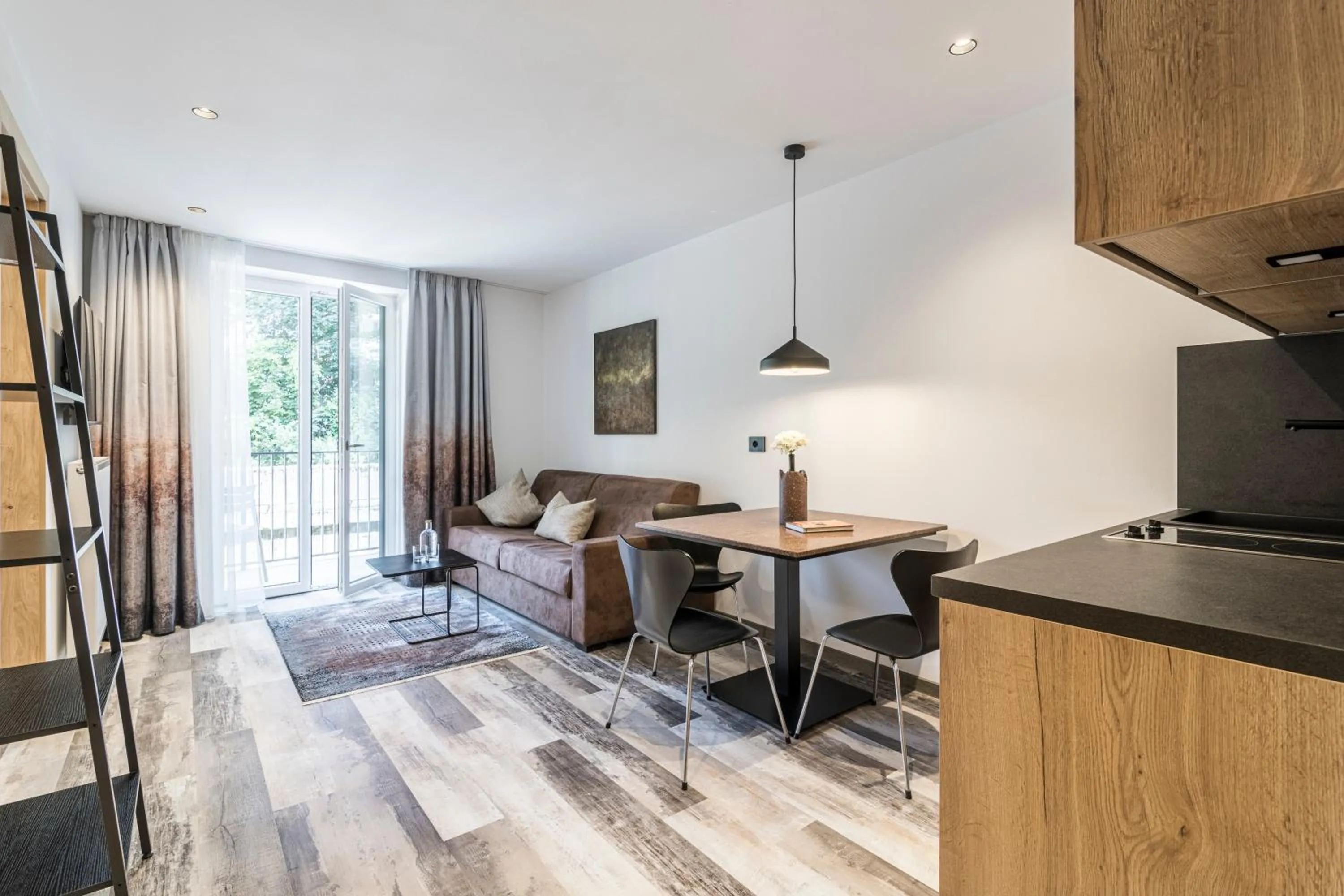TV and multimedia in Sole Boutique Hotel