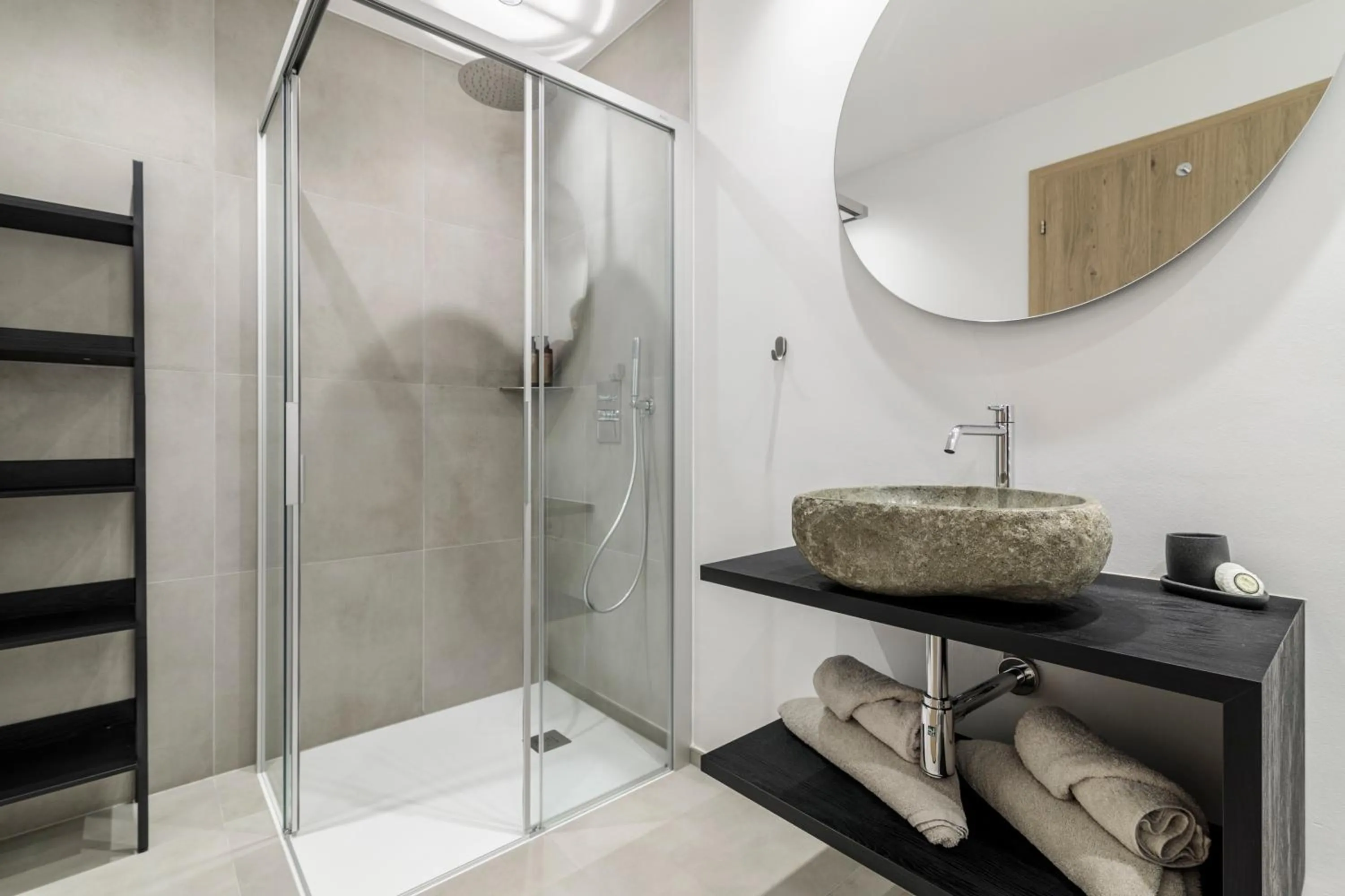 Shower in Sole Boutique Hotel