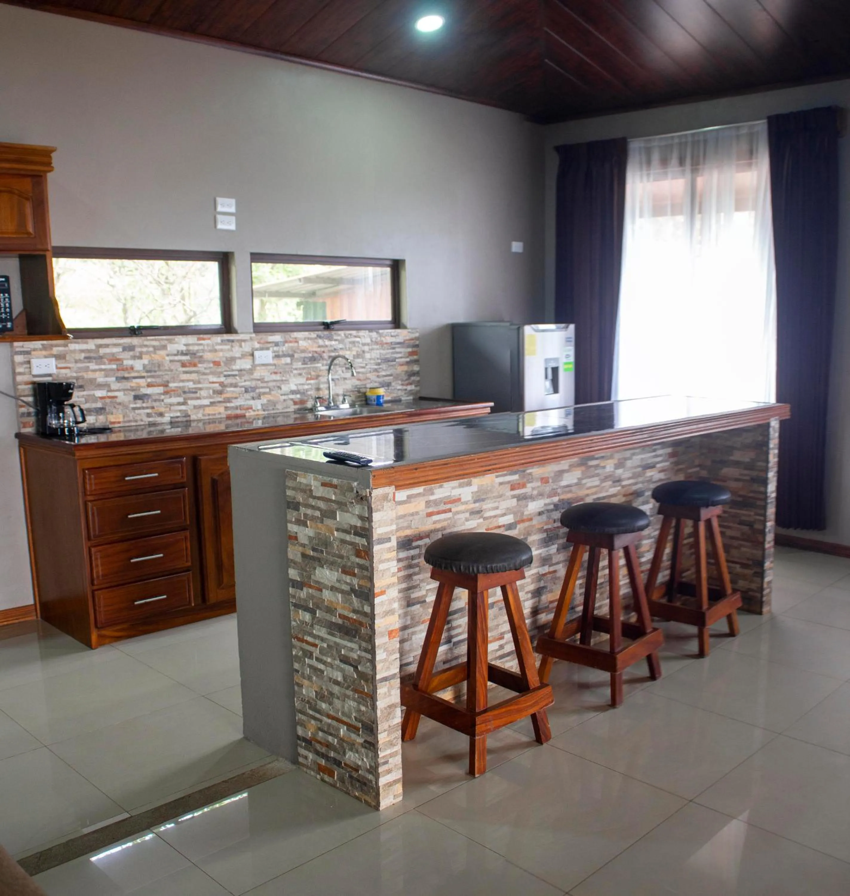 Photo of the whole room in Hotel Almore