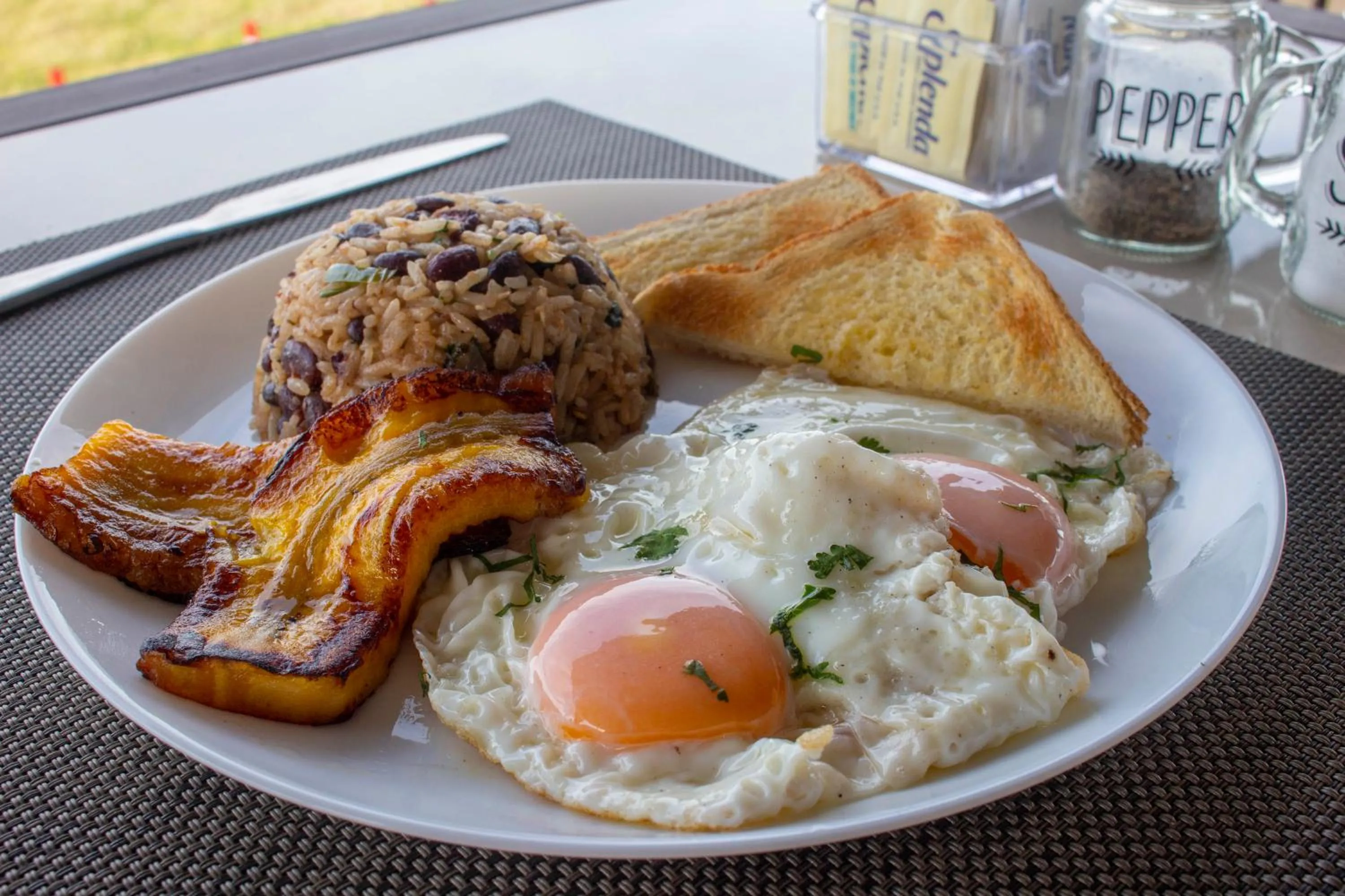 Breakfast in Hotel Almore