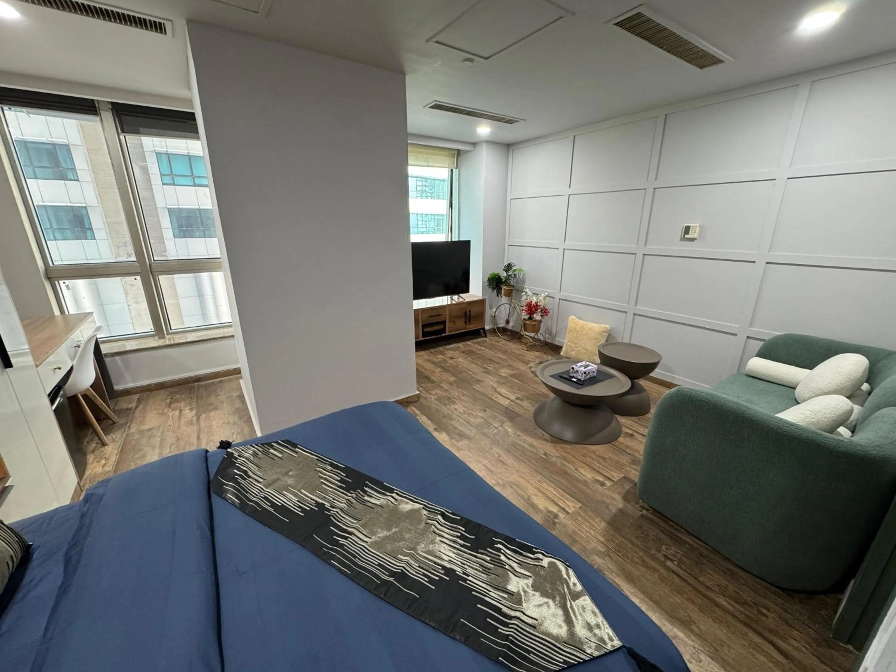 Bed in The Centaurus Apartments