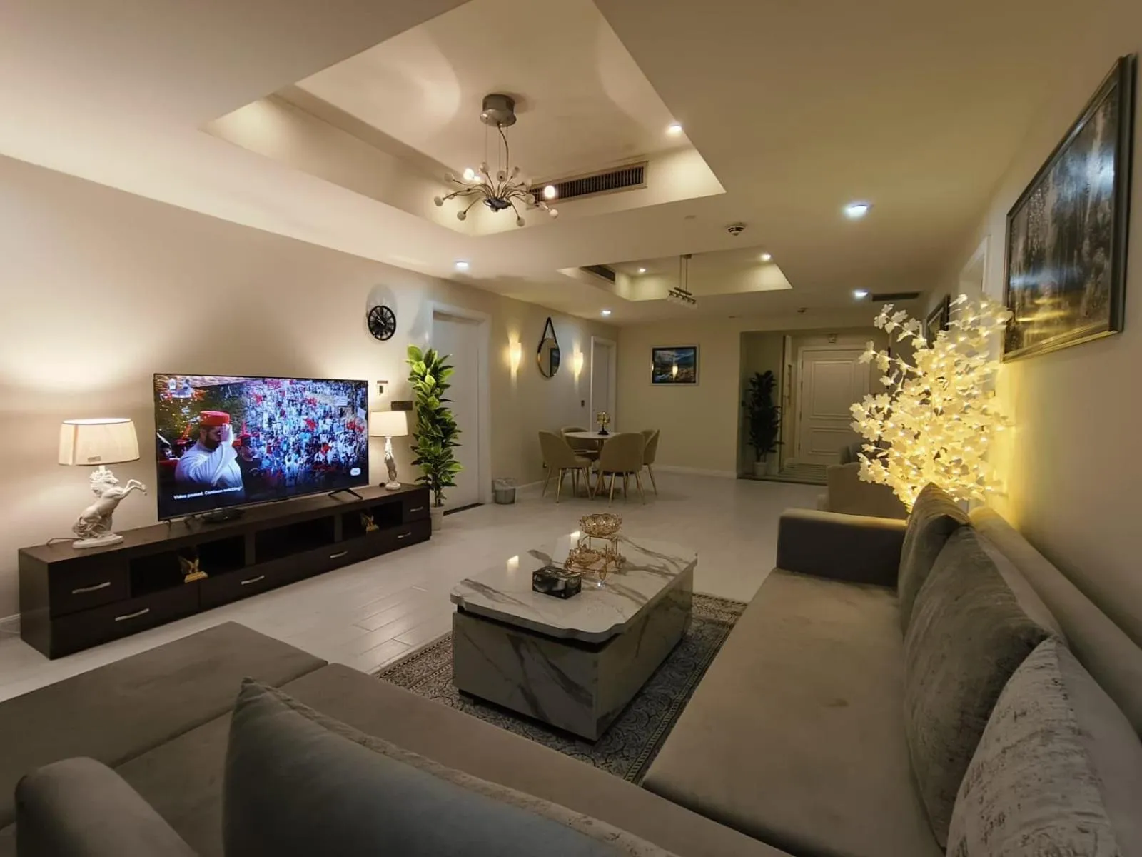 Communal lounge/ TV room in The Centaurus Apartments