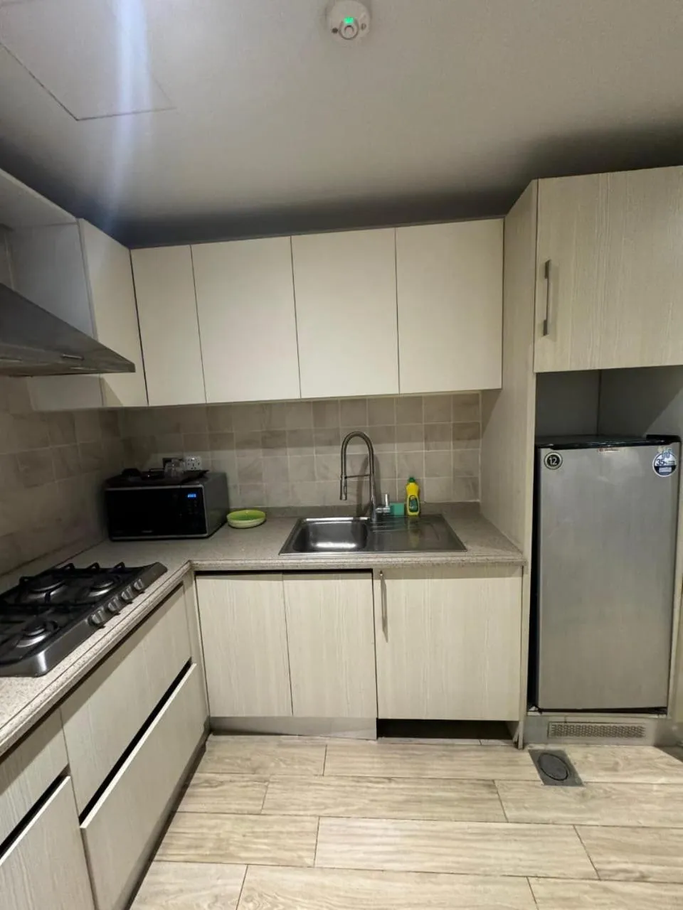 Kitchen or kitchenette in The Centaurus Apartments
