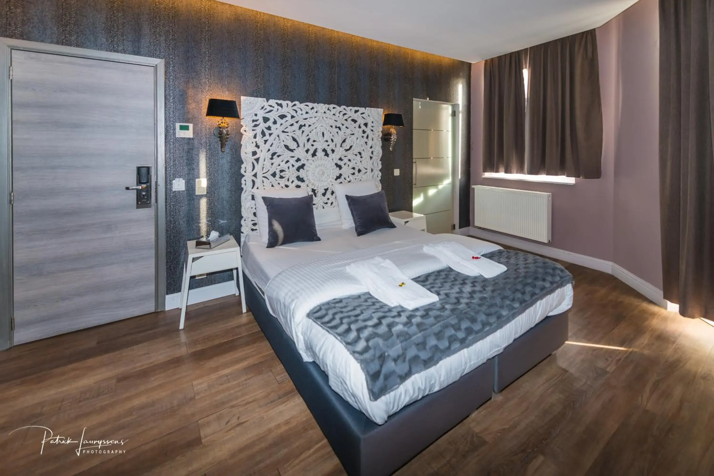 Deluxe Double Room with Bath in Dock 29 Deluxe Double Room with Bath in Dock 29