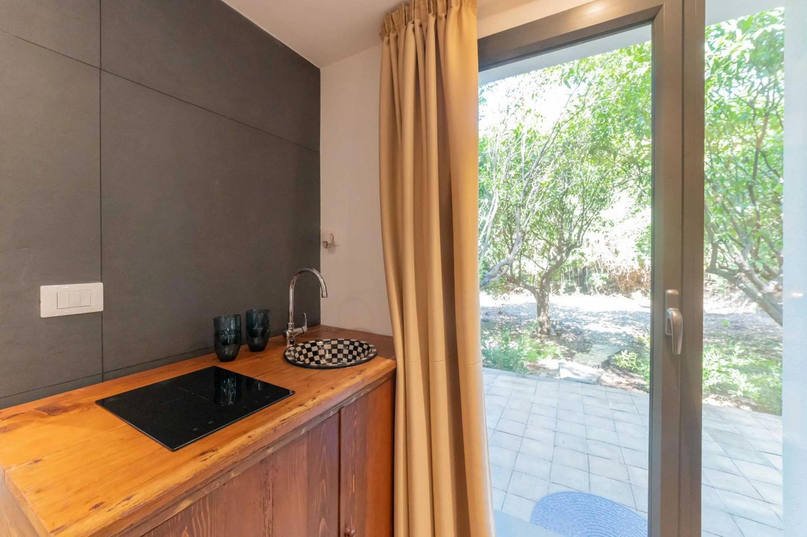 Kitchen or kitchenette in Etna Botanic Garden