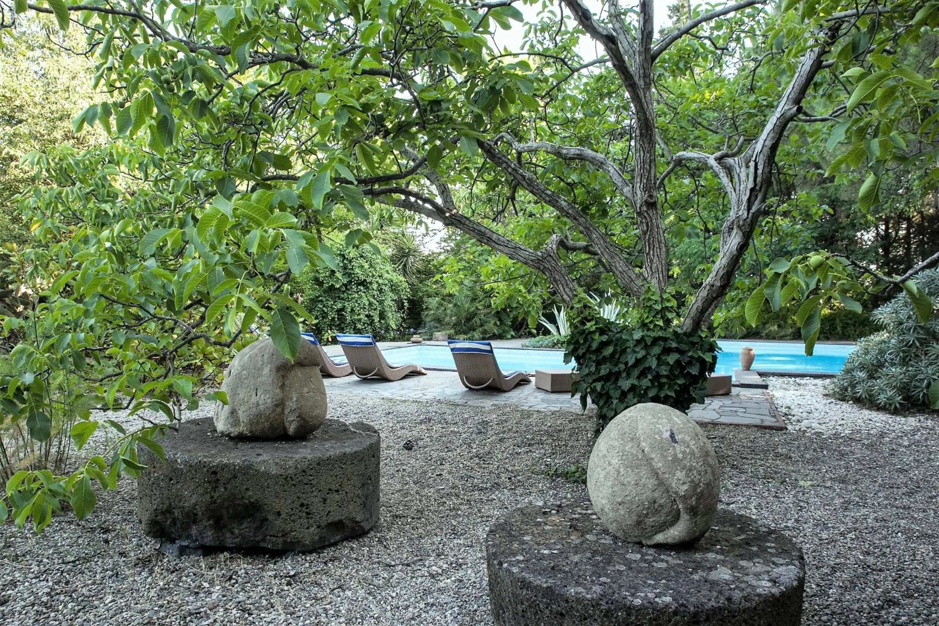 Garden in Etna Botanic Garden