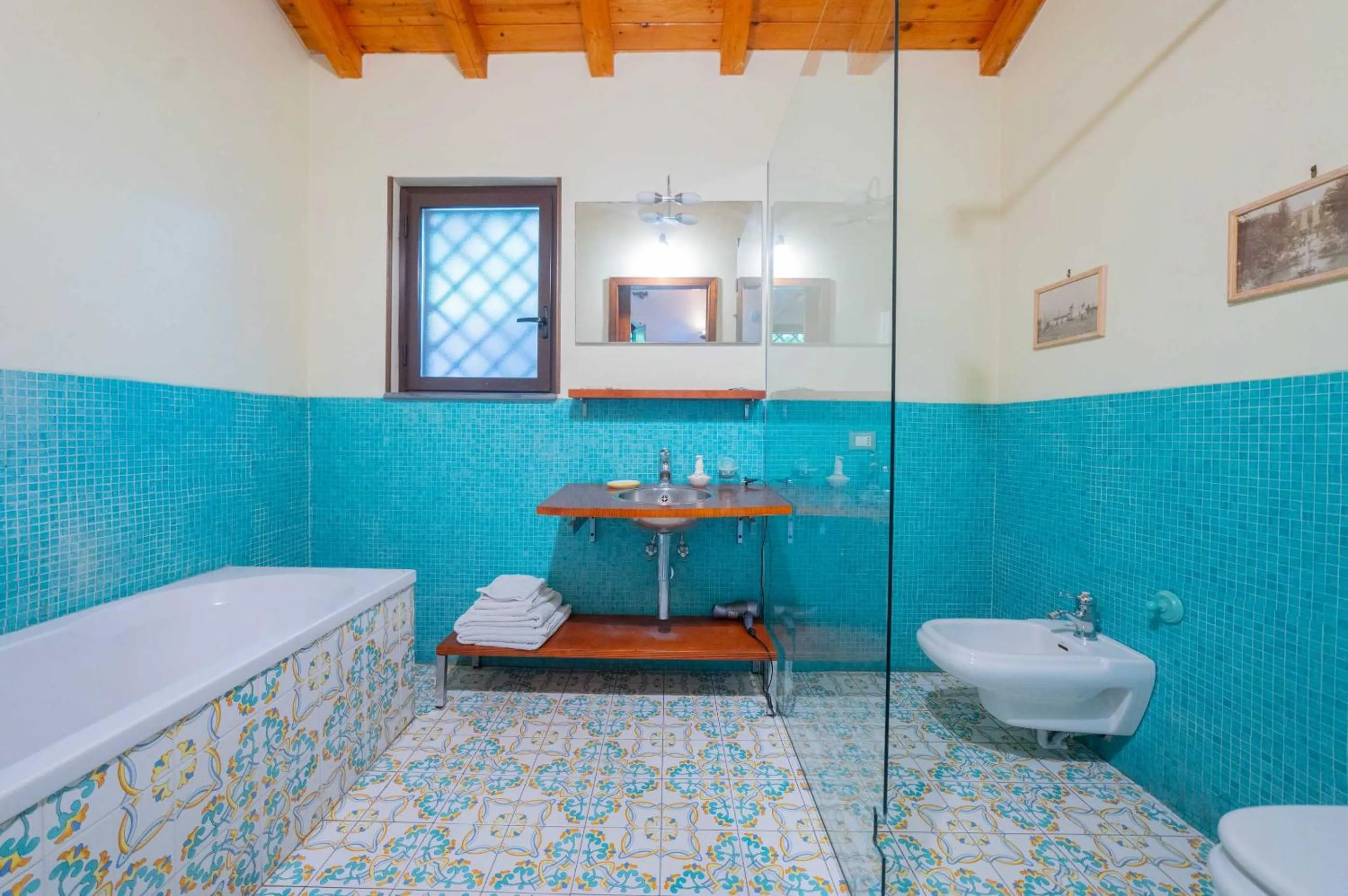 Bathroom in Etna Botanic Garden