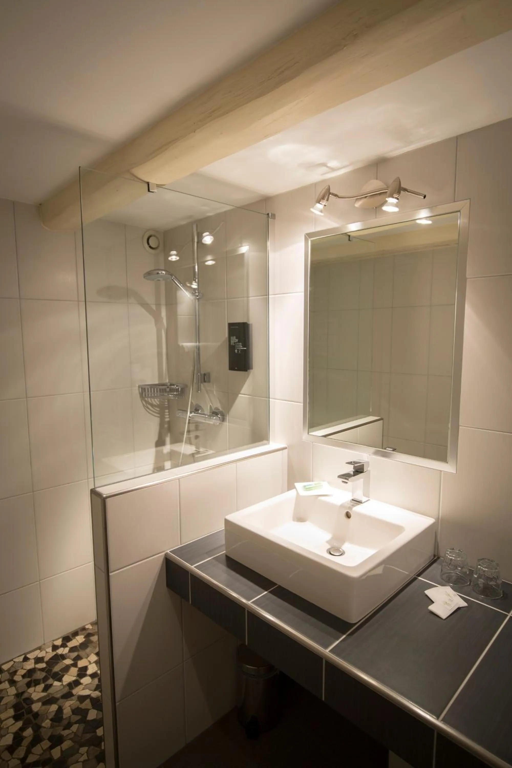 Hôtel Restaurant Les Alisiers