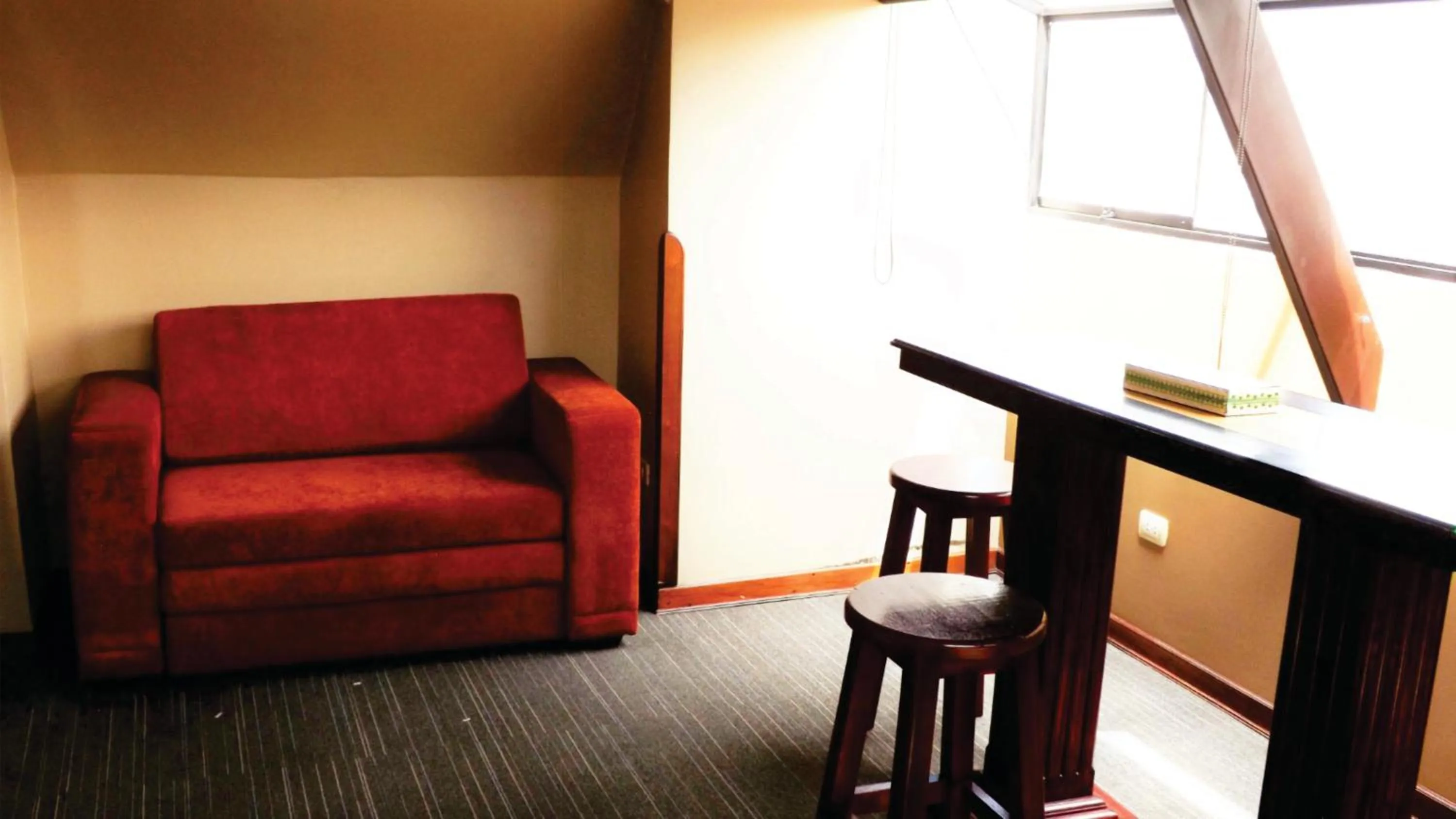 Living room in APU MOUNTAIN LODGE CUSCO