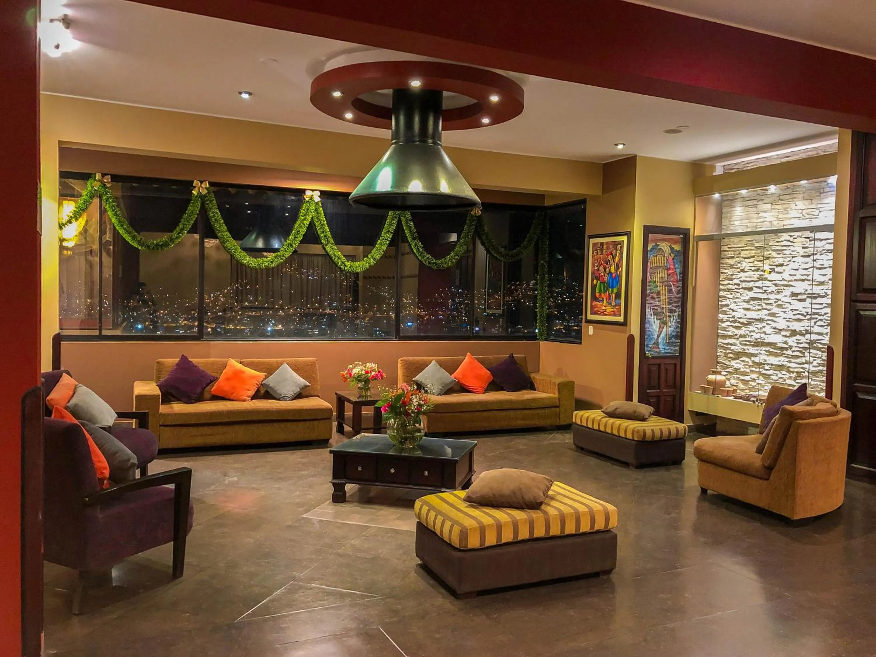 Living room in APU MOUNTAIN LODGE CUSCO