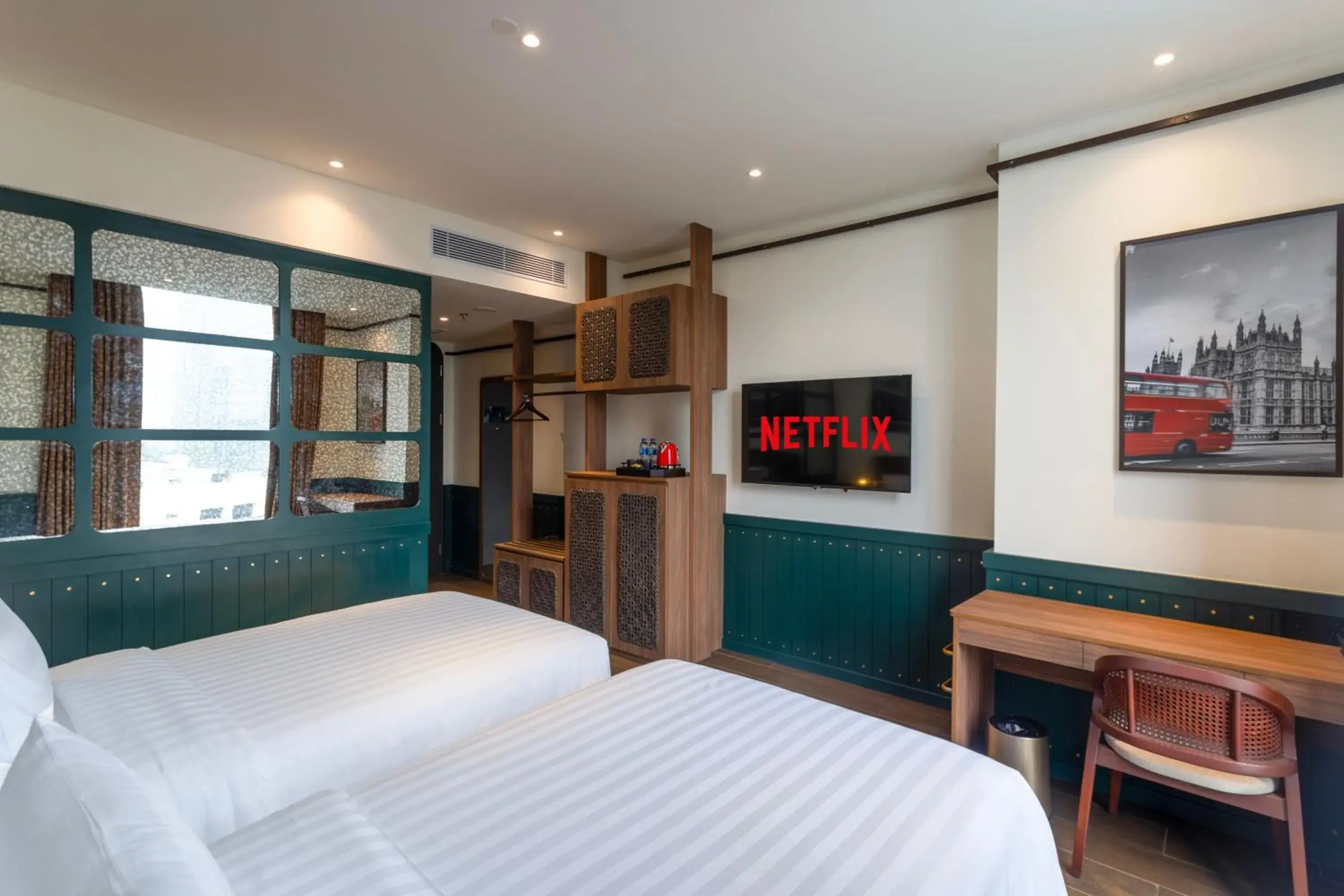 Superior Twin in Ashley Tugu Tani Menteng Superior Twin in Ashley Tugu Tani Menteng