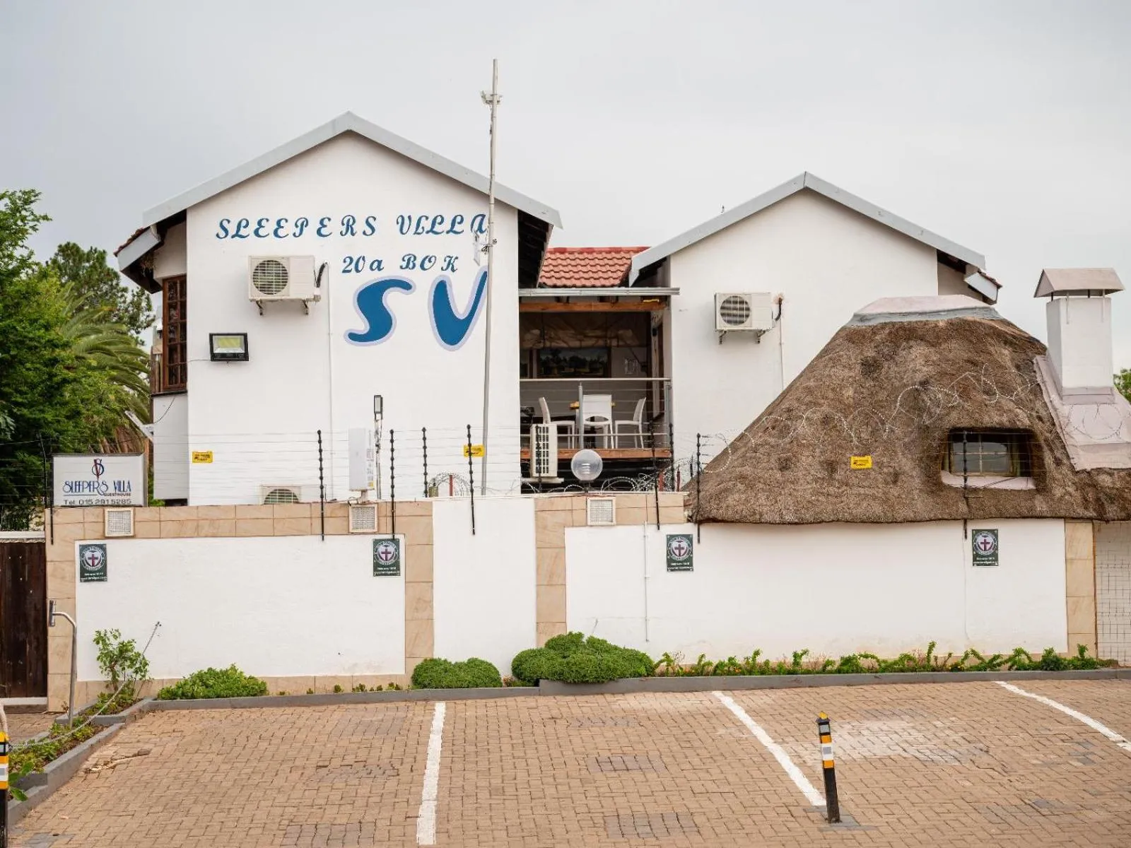 Property building in Sleepers Villa Guesthouse