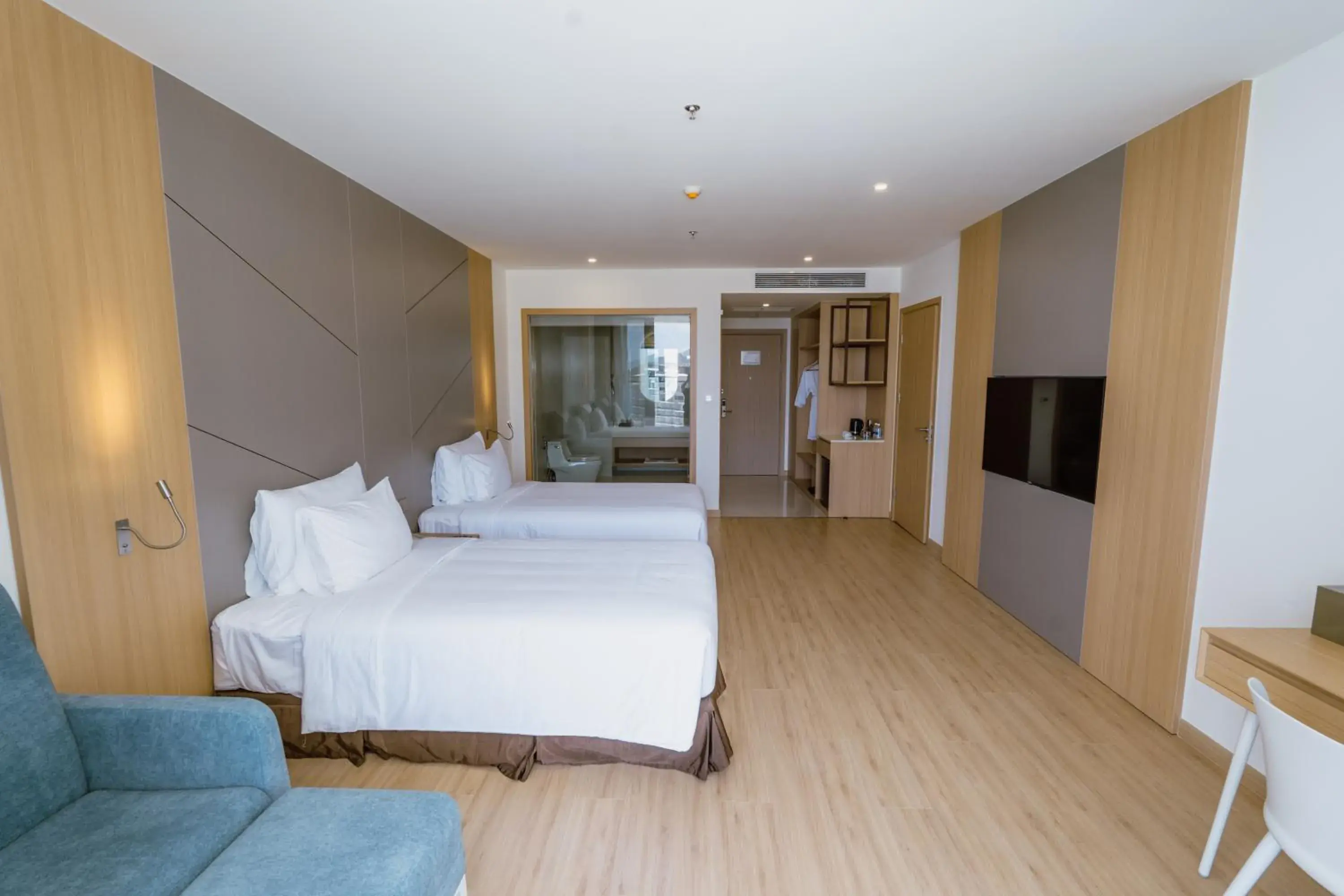 Deluxe Twin Balcony with Ocean view in Aquamarine Cam Ranh By Swandor - All Inclusive Deluxe Twin Balcony with Ocean view in Aquamarine Cam Ranh By Swandor - All Inclusive