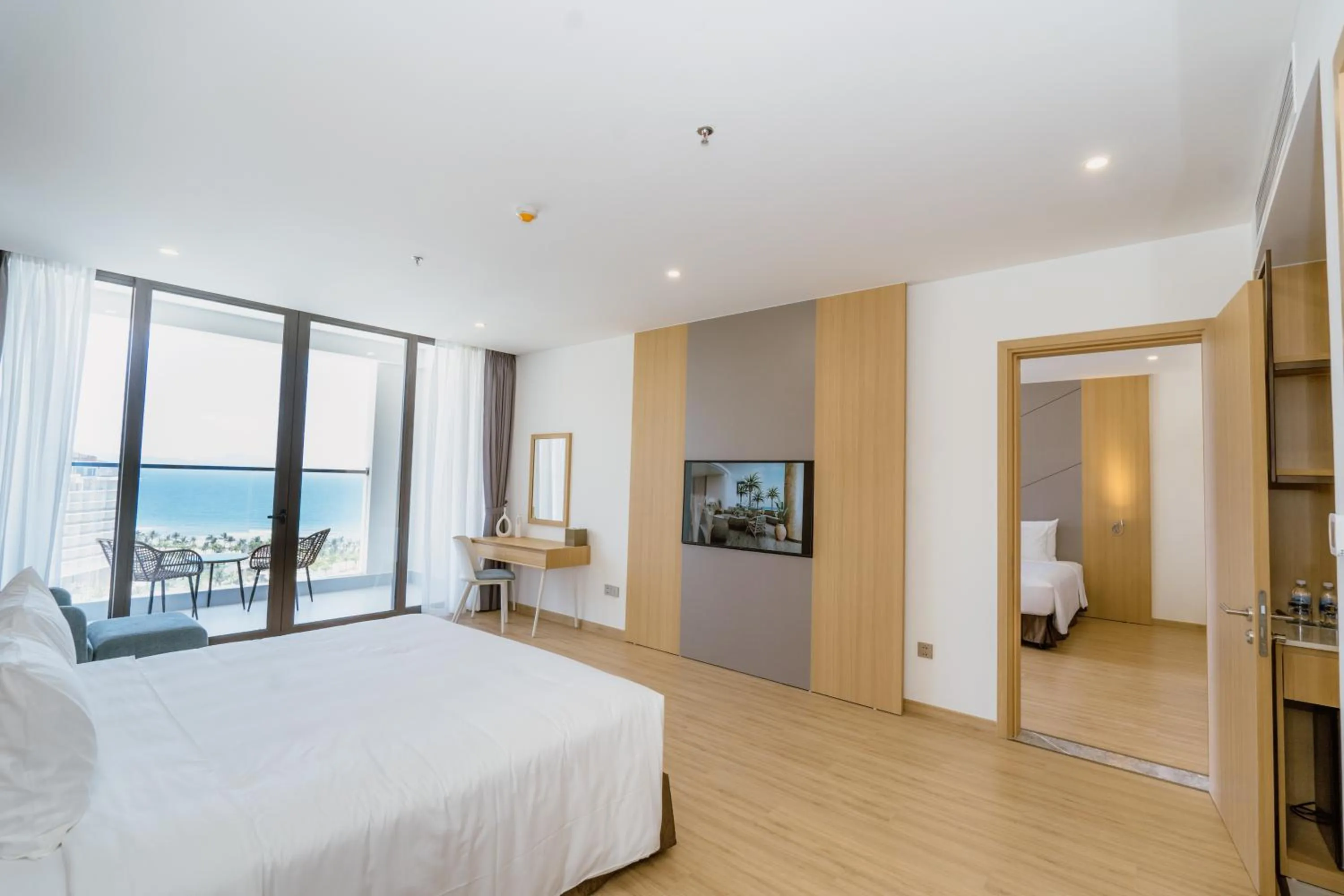 Bedroom, Bed in Aquamarine Cam Ranh By Swandor - All Inclusive