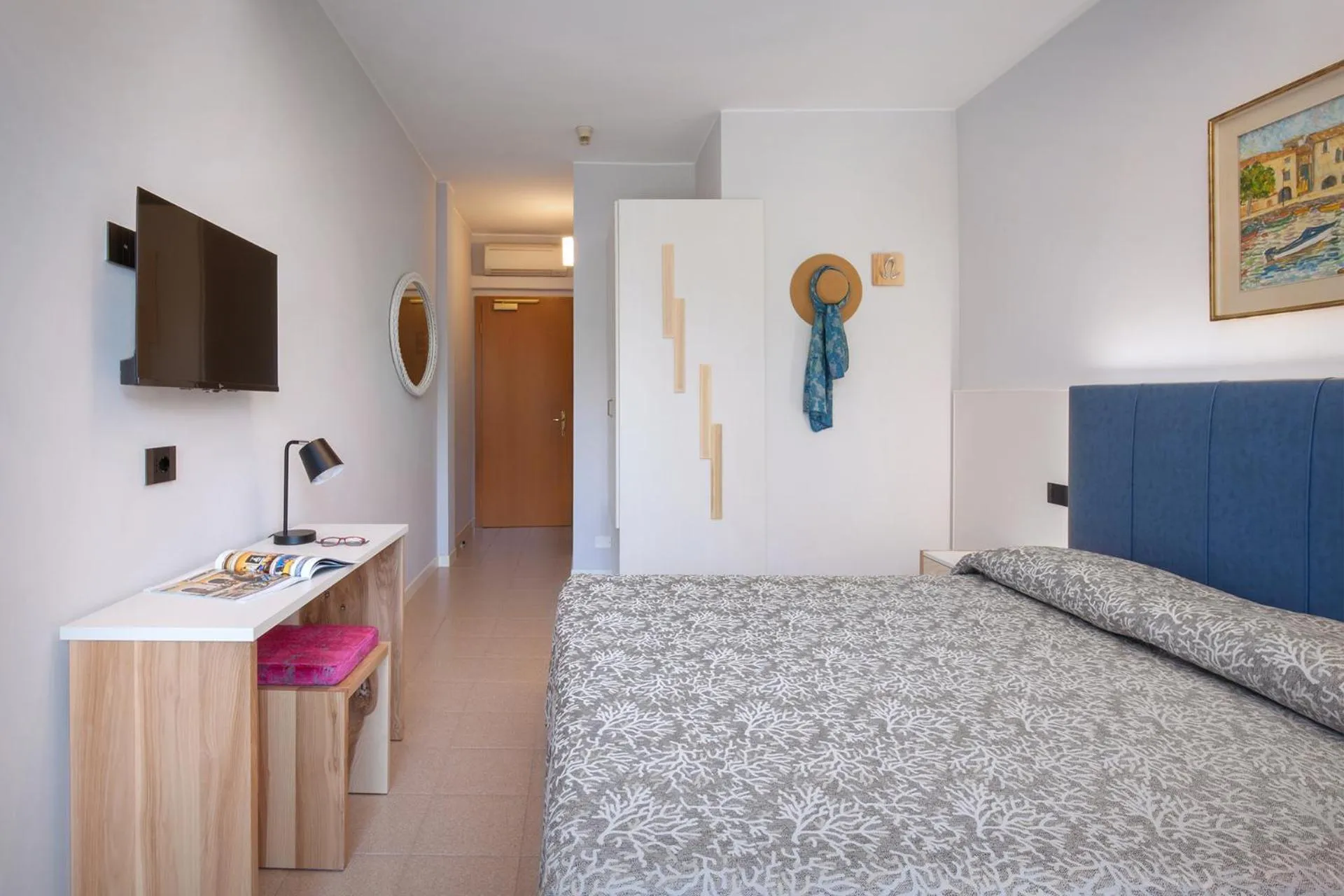 Bed in Hotel Gabbiano - Garda Lake Collection