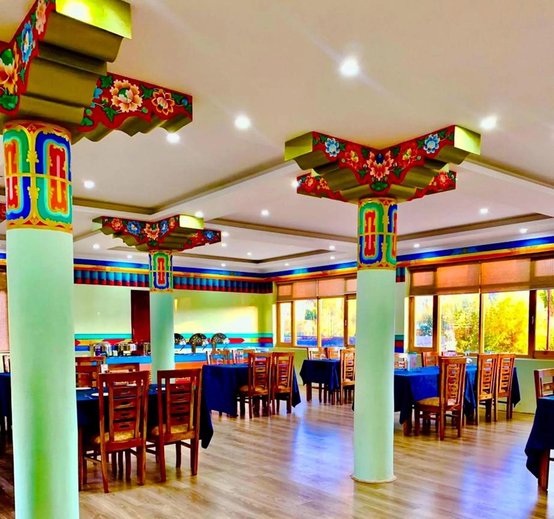 Dining area in Niran Boutique Hotel