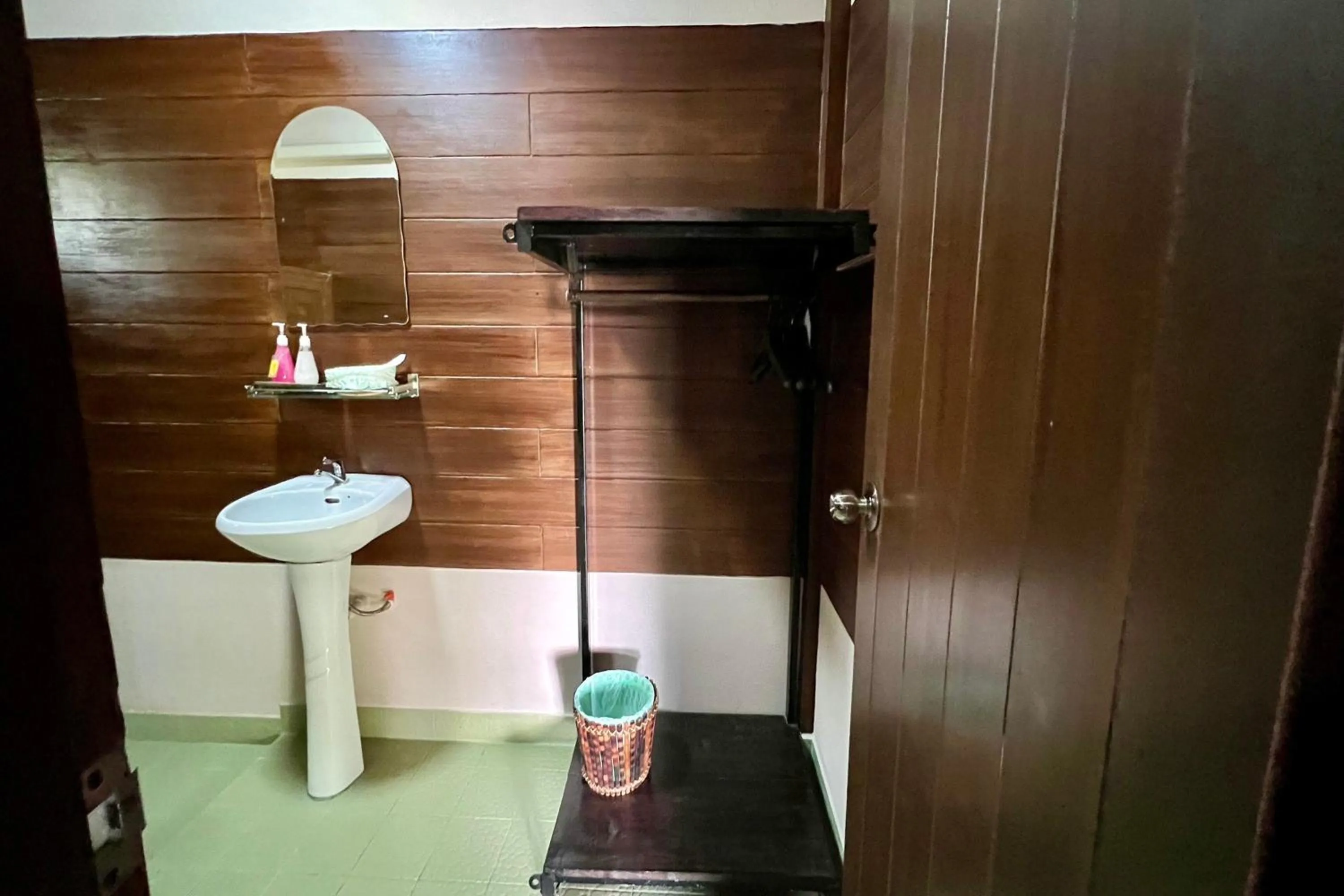 Bathroom in Huen Pak Mon Chantra