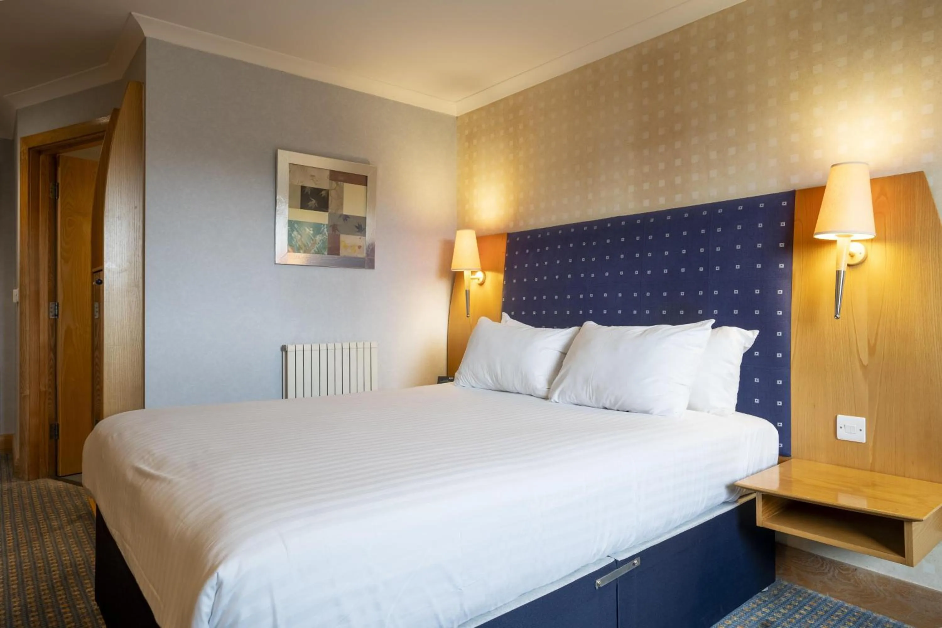 Bedroom, Bed in The Bolton Stadium Hotel, a member of Radisson Individuals