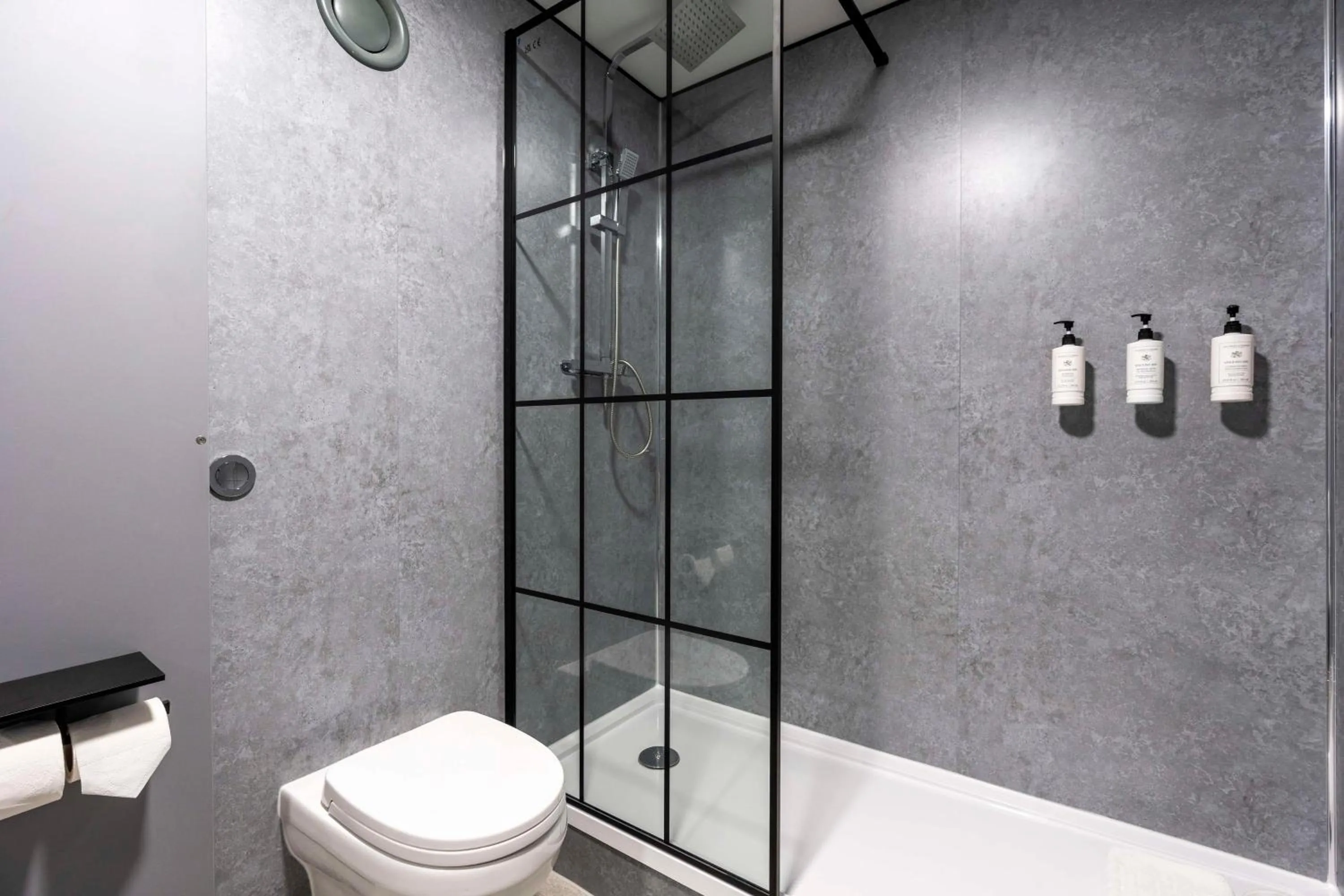 Bathroom in The Bolton Stadium Hotel, a member of Radisson Individuals