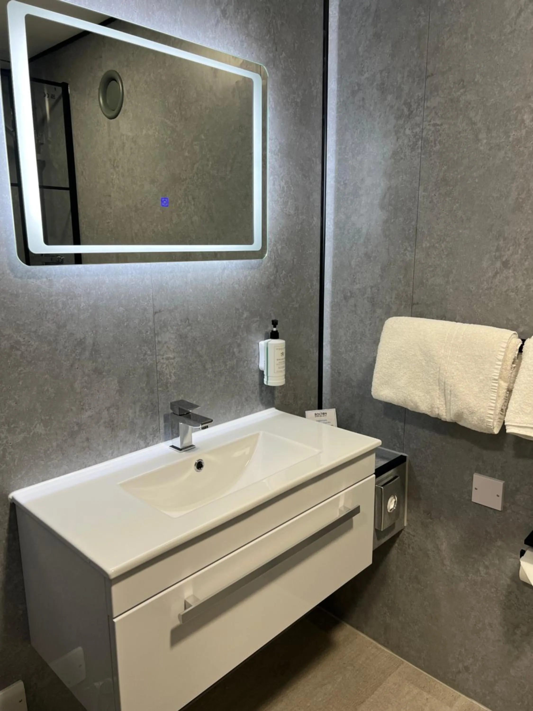 Bathroom in The Bolton Stadium Hotel, a member of Radisson Individuals