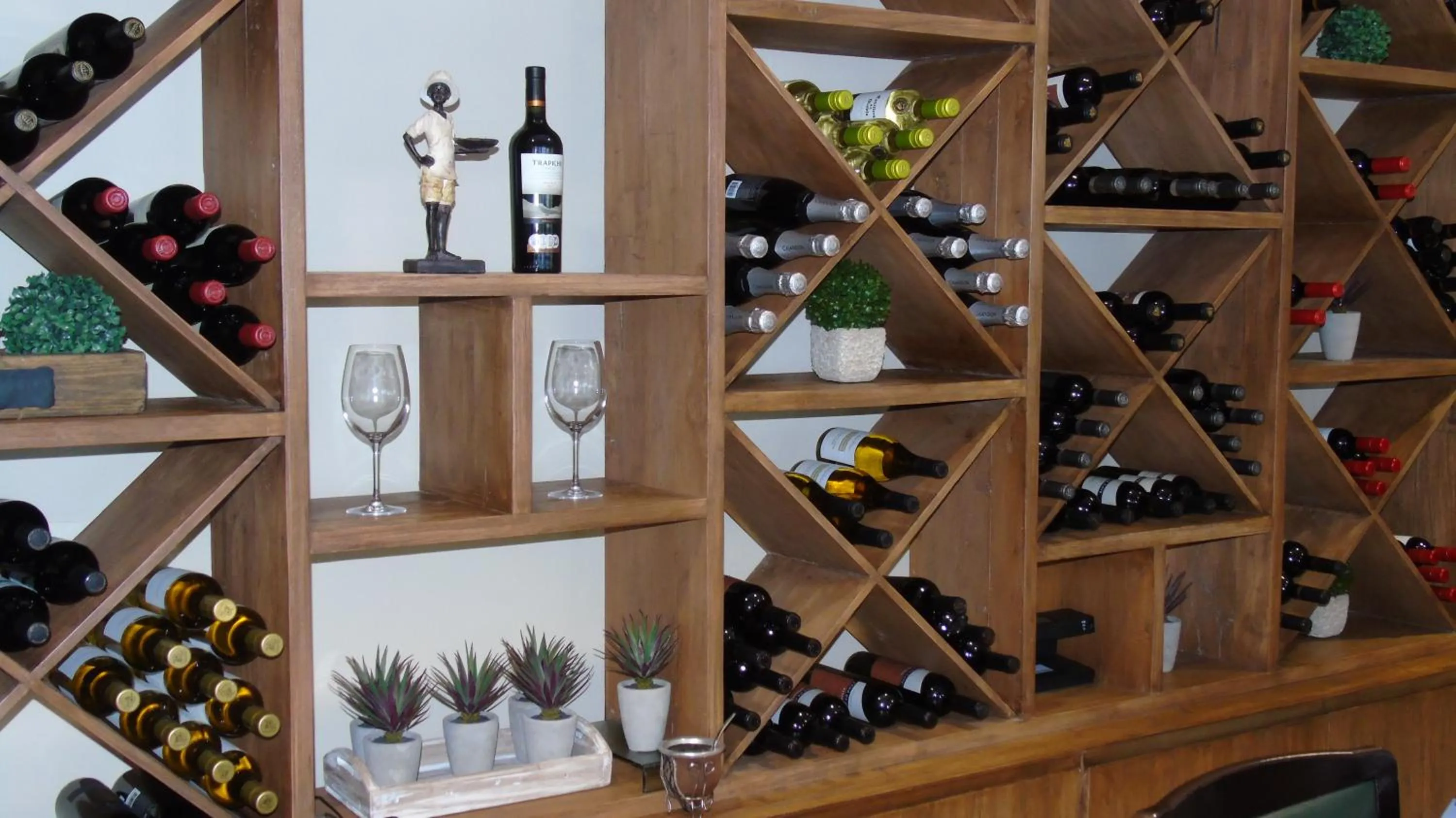 Restaurant/places to eat in Awa Resort Hotel