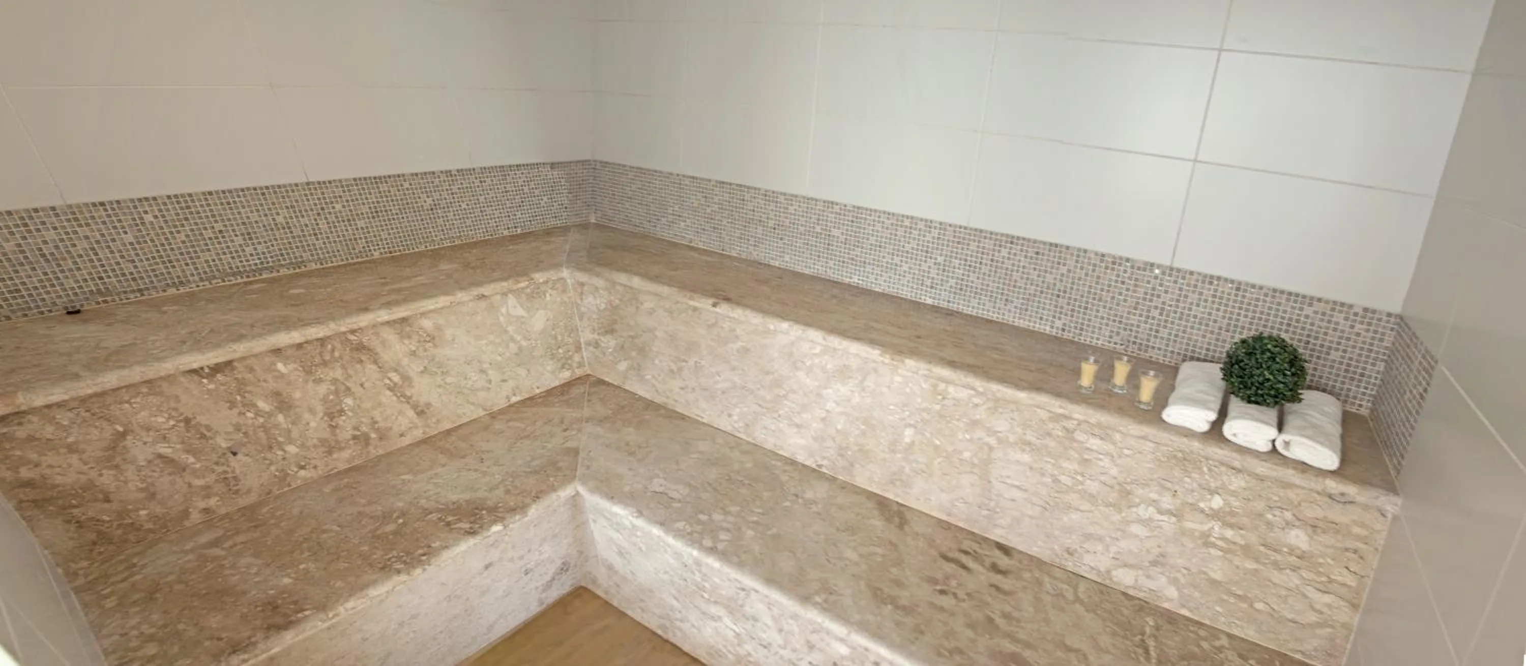 Sauna in Awa Resort Hotel