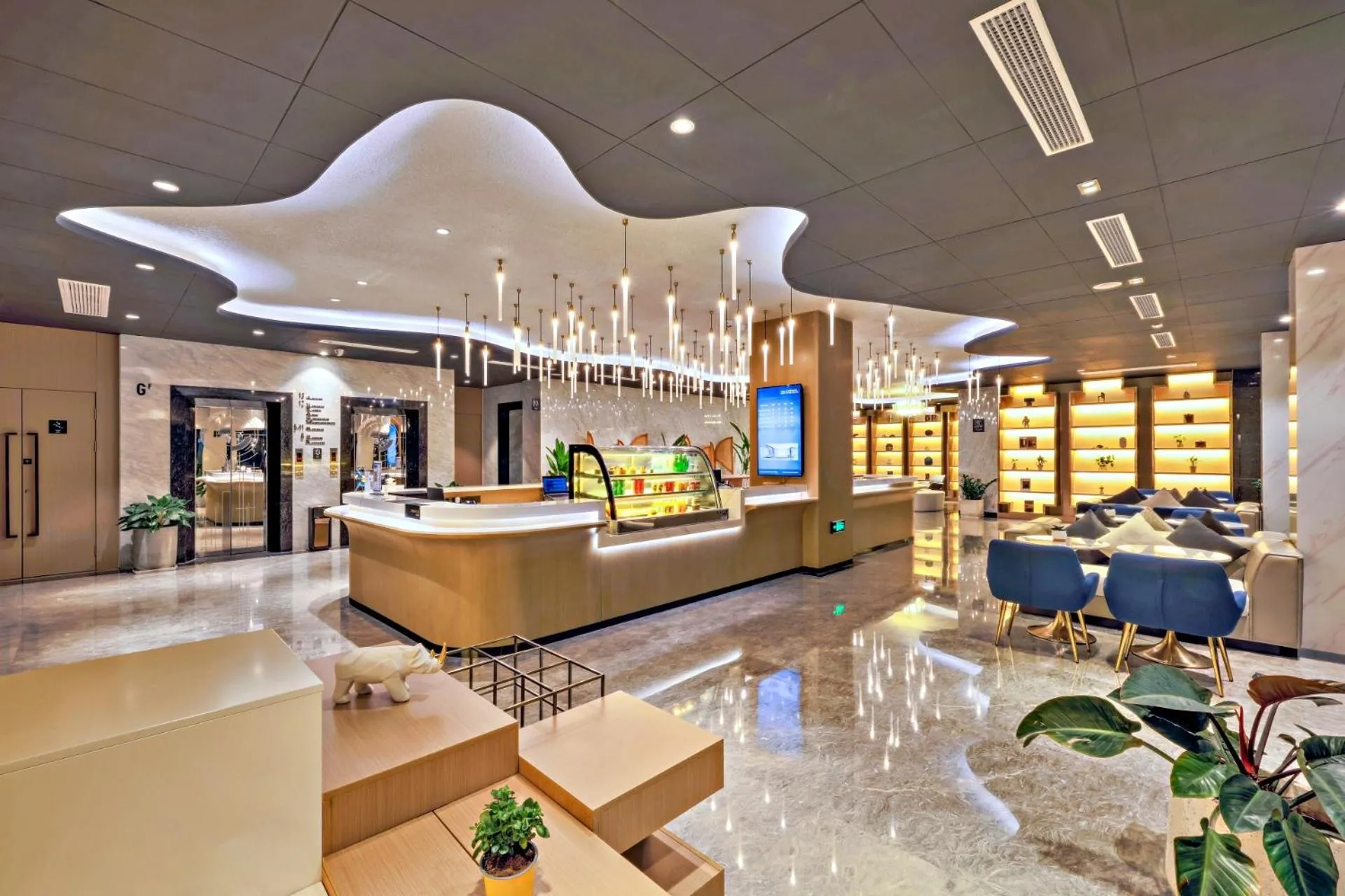 Lobby or reception in Marco Polo Hotel