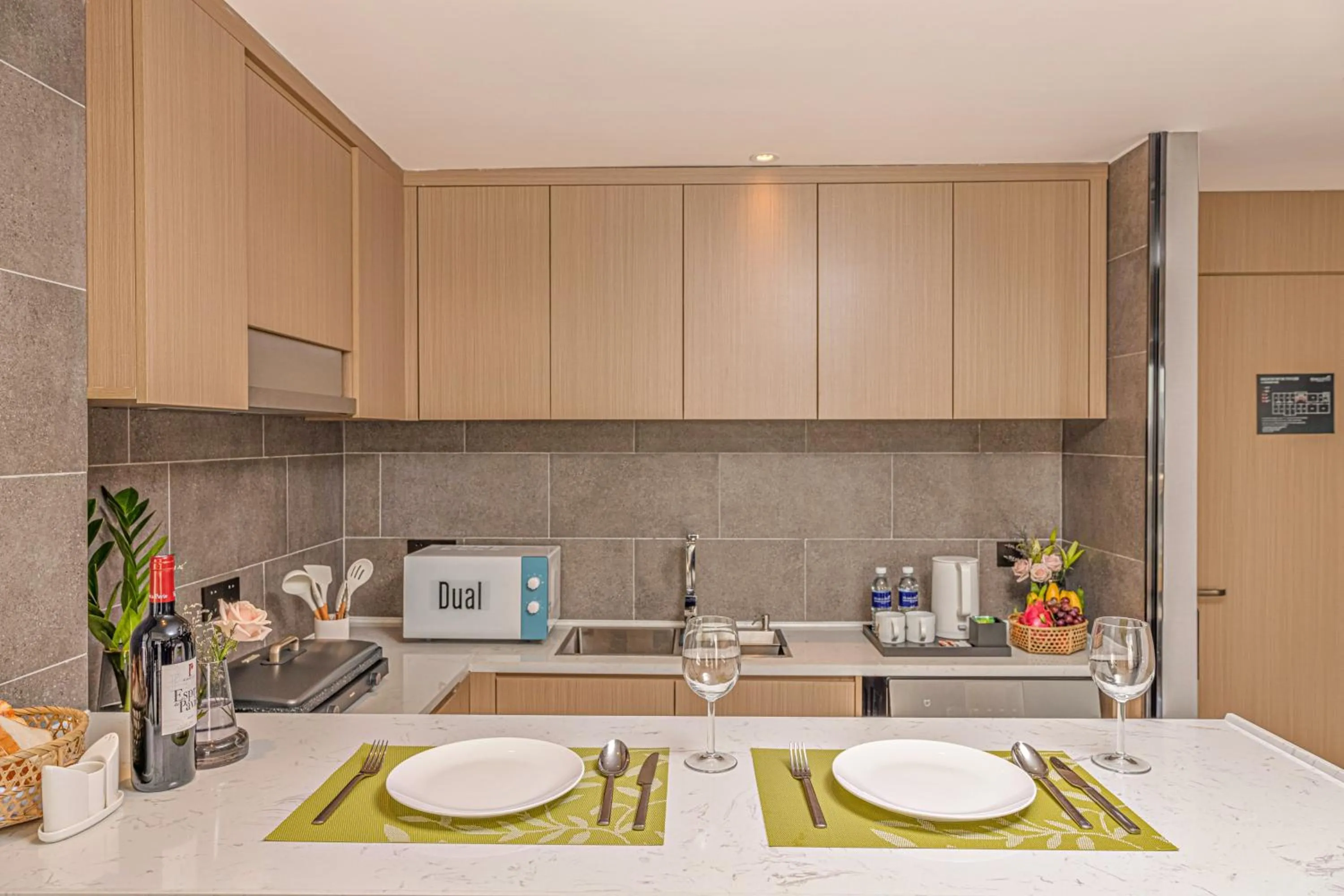 Kitchen or kitchenette in Marco Polo Hotel