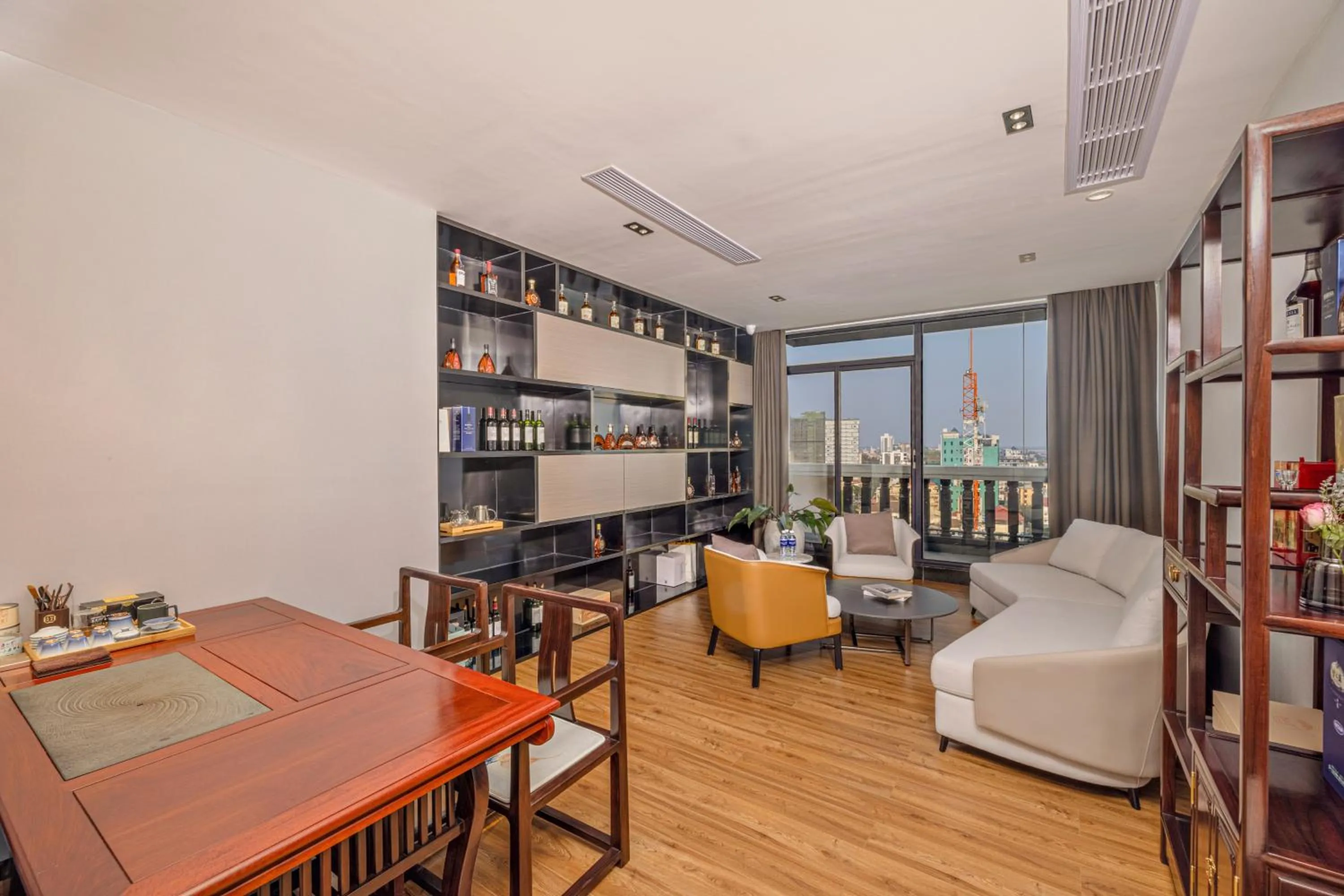 VIP in Maxx Phnom Penh Downtown By H World