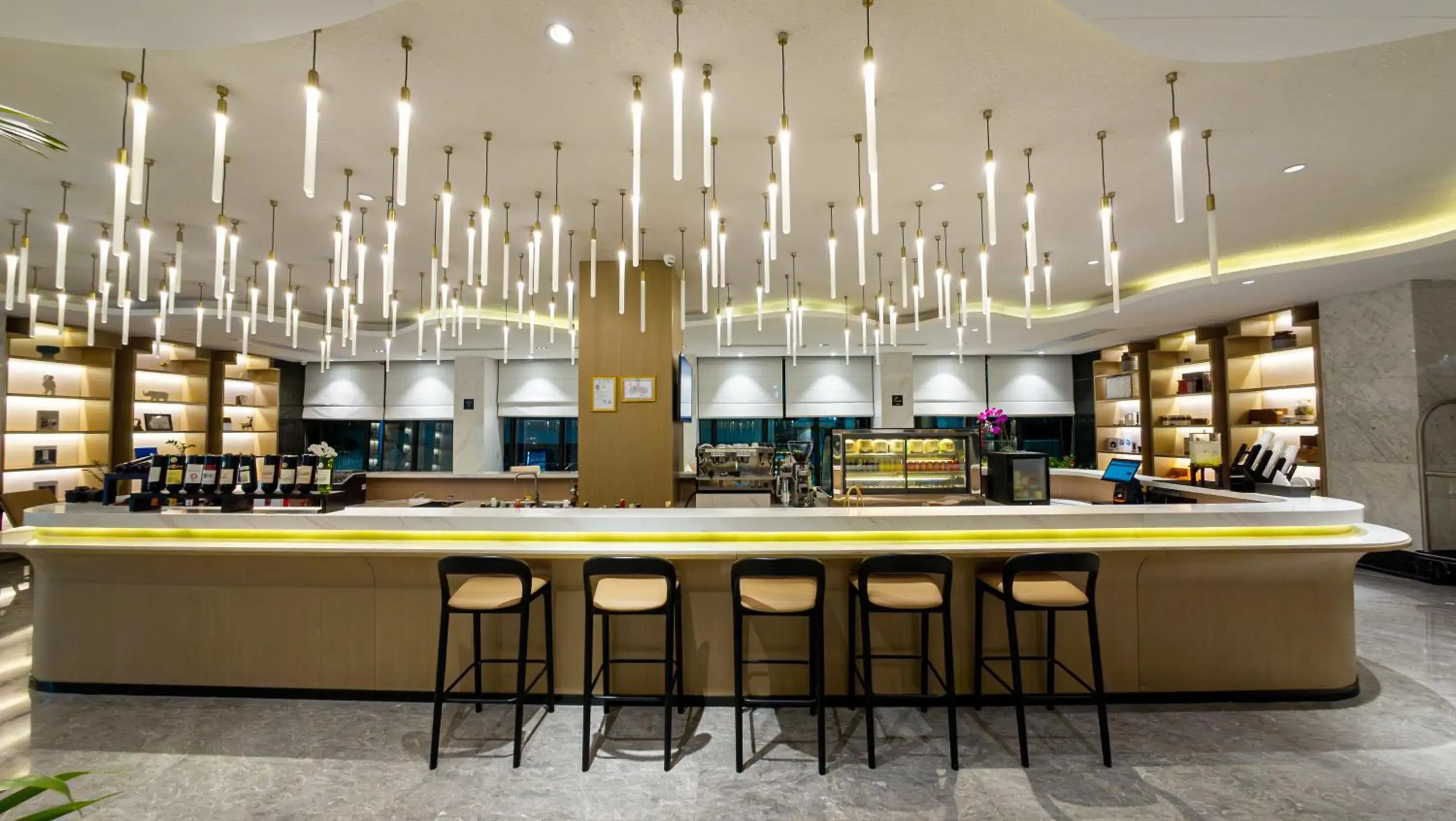 Lounge or bar in Maxx Phnom Penh Downtown By H World Lounge or bar in Maxx Phnom Penh Downtown By H World