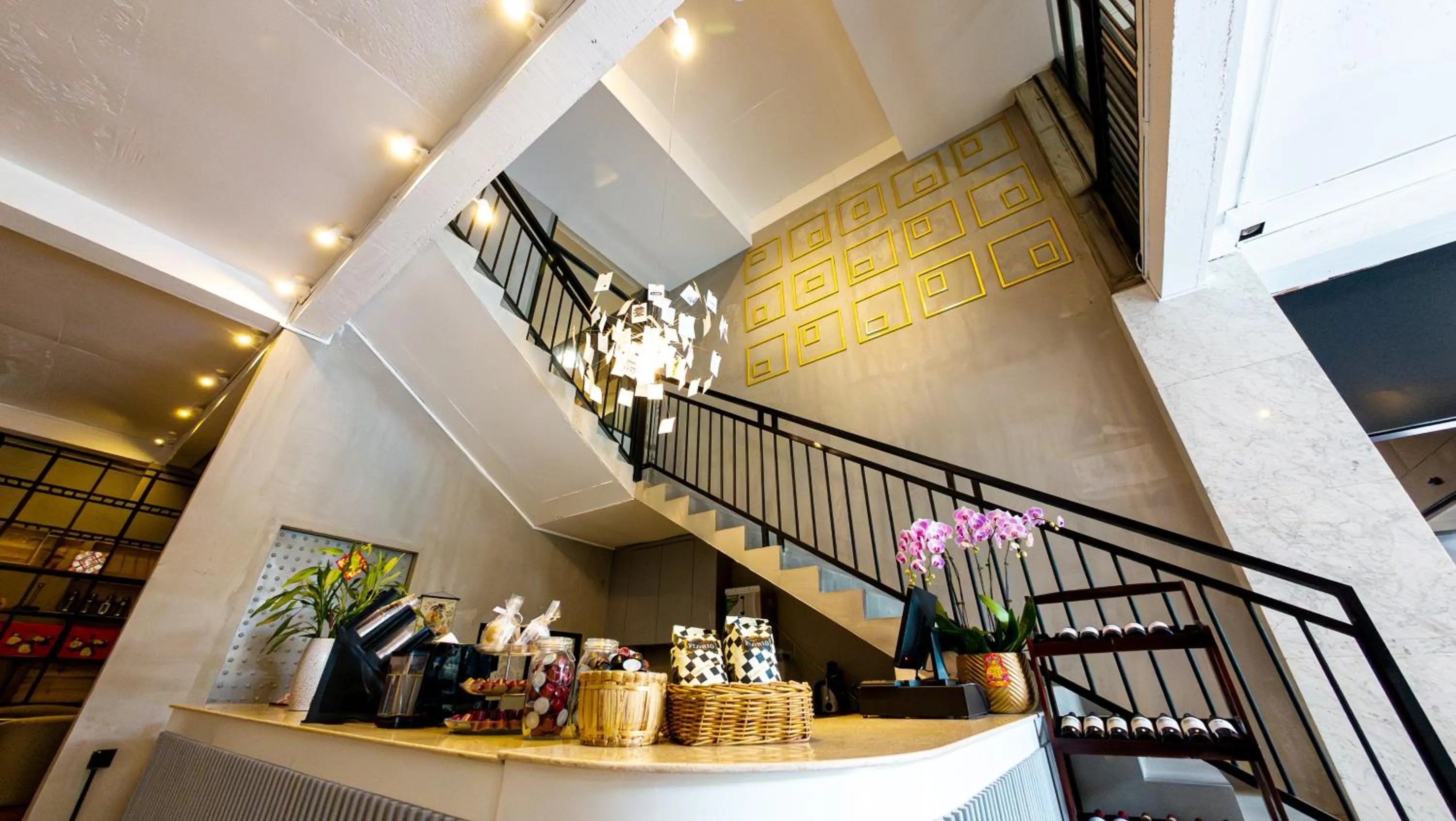 Coffee/tea facilities in Maxx Phnom Penh Downtown By H World