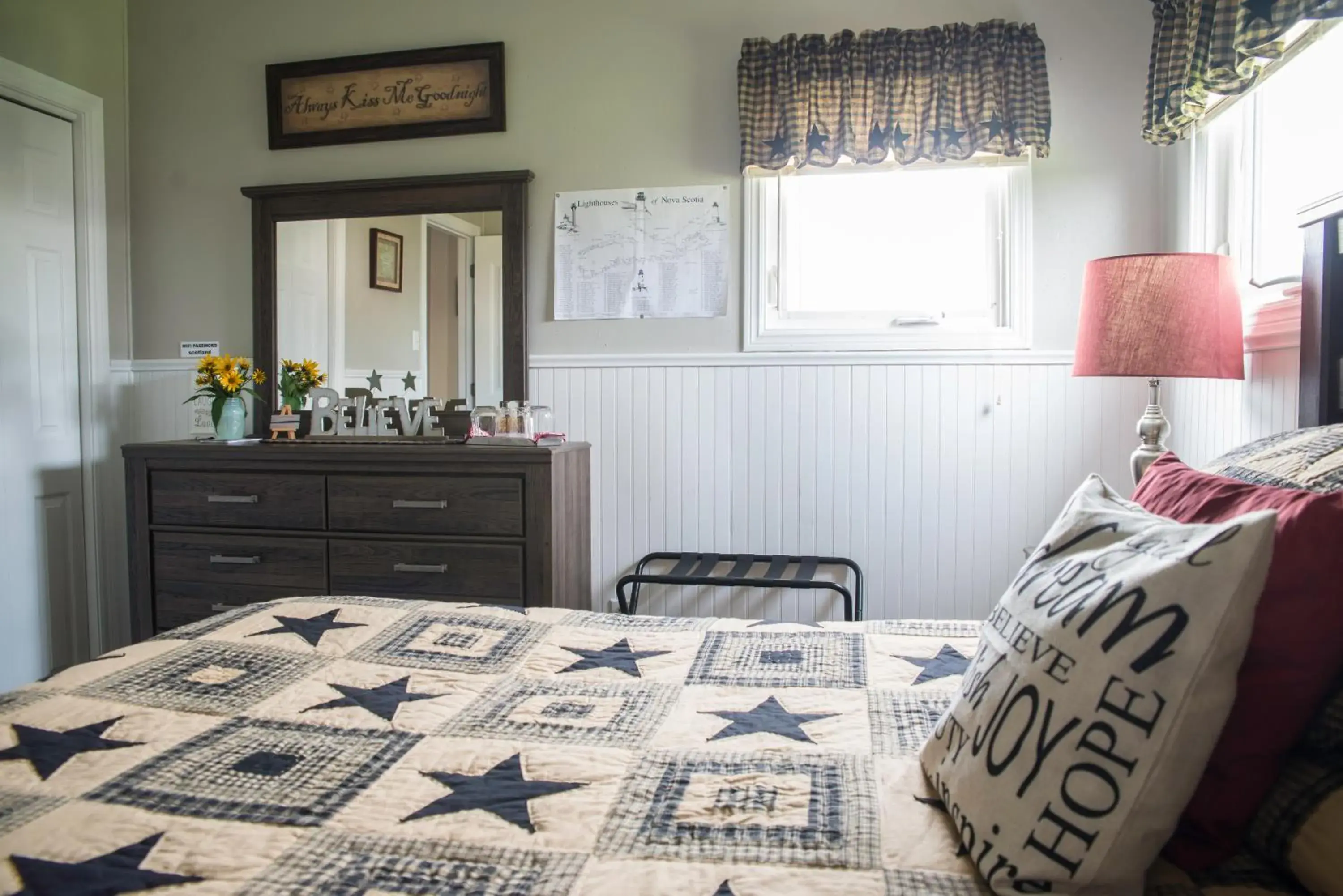 Bed in Mama`s By The Sea B&B Bed in Mama`s By The Sea B&B